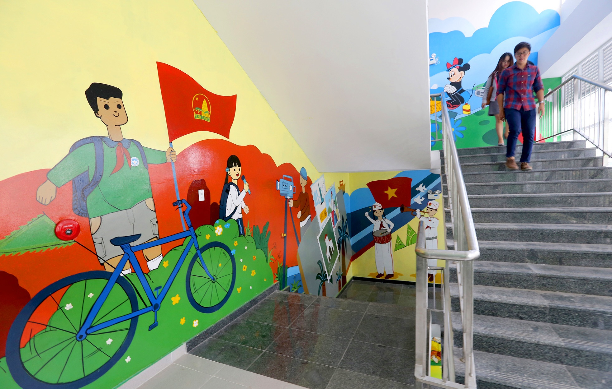 doc dao kien truc nha thieu nhi TP.HCM anh 10