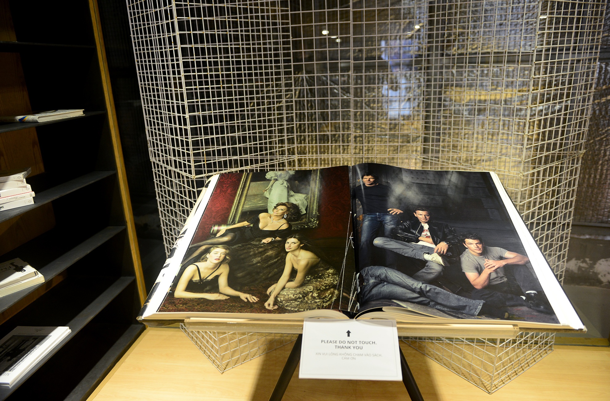 khu nghe thuat bang container lon nhat Sai Gon anh 16