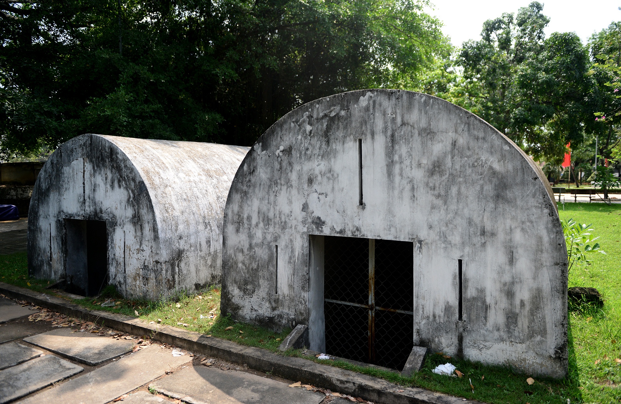 he thong lo cot cua My o cua ngo Sai Gon anh 17