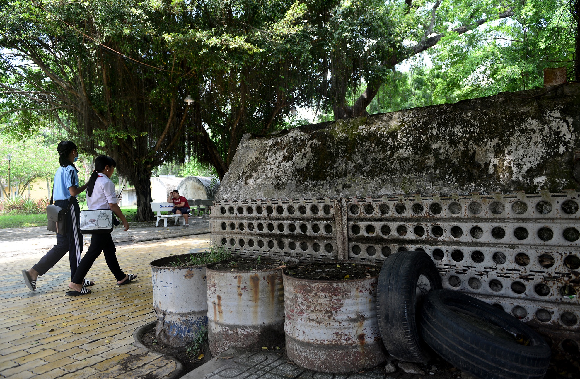 he thong lo cot cua My o cua ngo Sai Gon anh 8