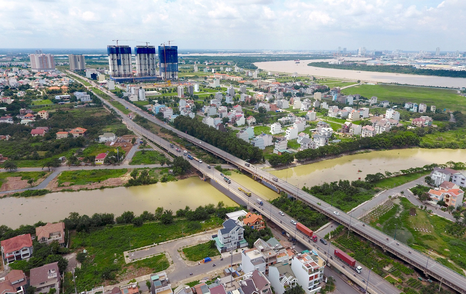 ha tang khu dong TP.HCM hut du an bat dong san anh 5