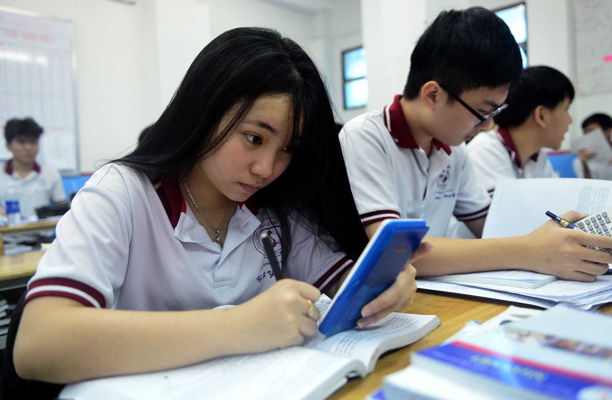 Canh on thi nuoc rut cua cac si tu Sai Gon anh 6