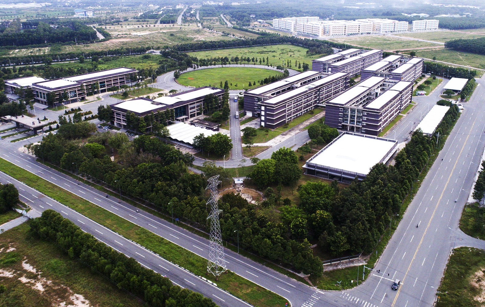 thanh pho moi Binh Duong,  thanh pho moi Binh Duong vang nguoi anh 2