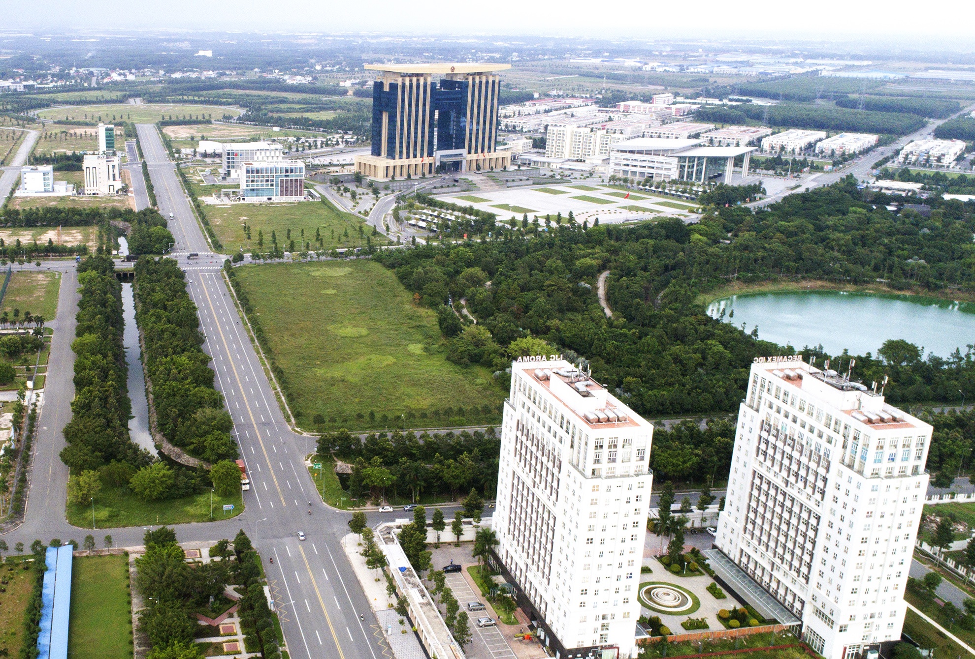 Toan canh thanh pho moi Binh Duong nhin tu tren cao hinh anh