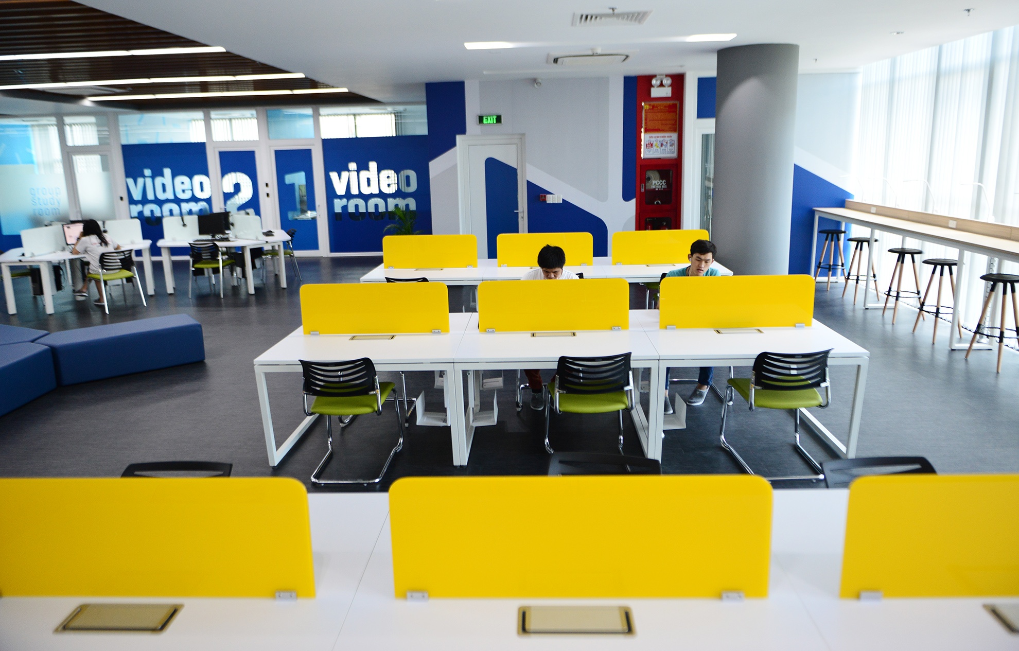 Thu vien tuyet dep o Sai Gon anh 10