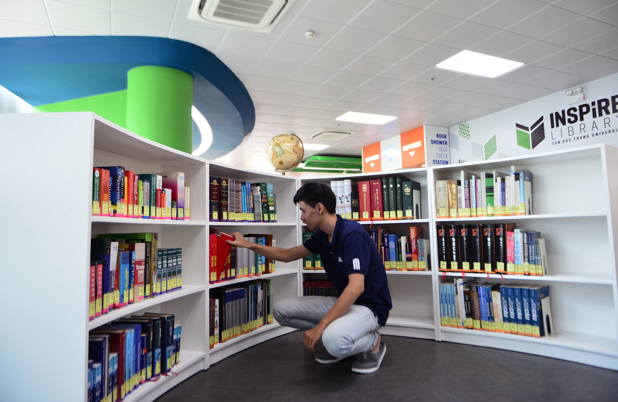 Thu vien tuyet dep o Sai Gon anh 8