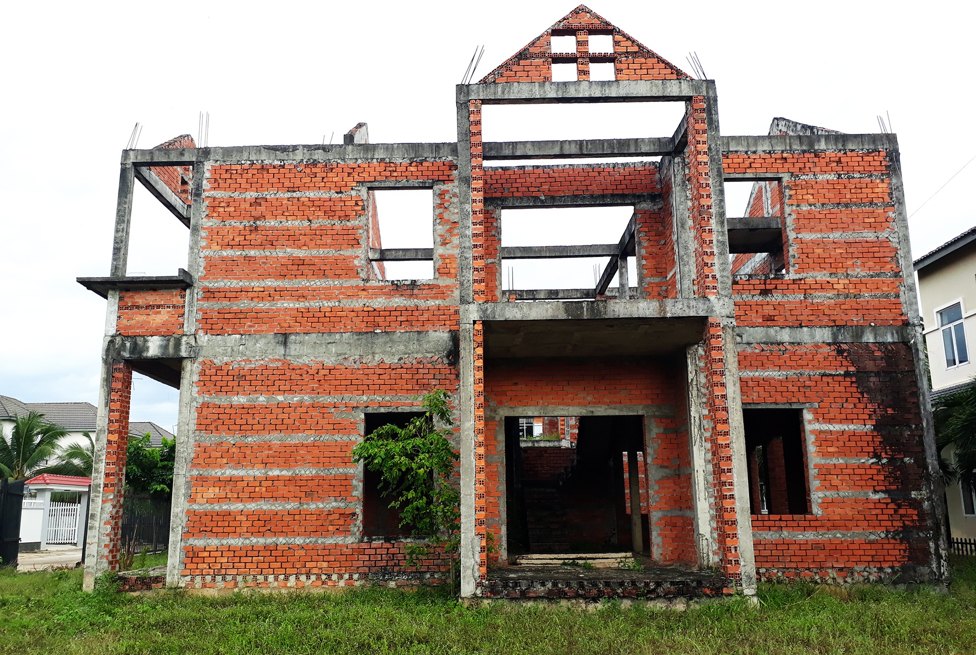 biet thu,  nha pho bo hoang o Binh Duong anh 16