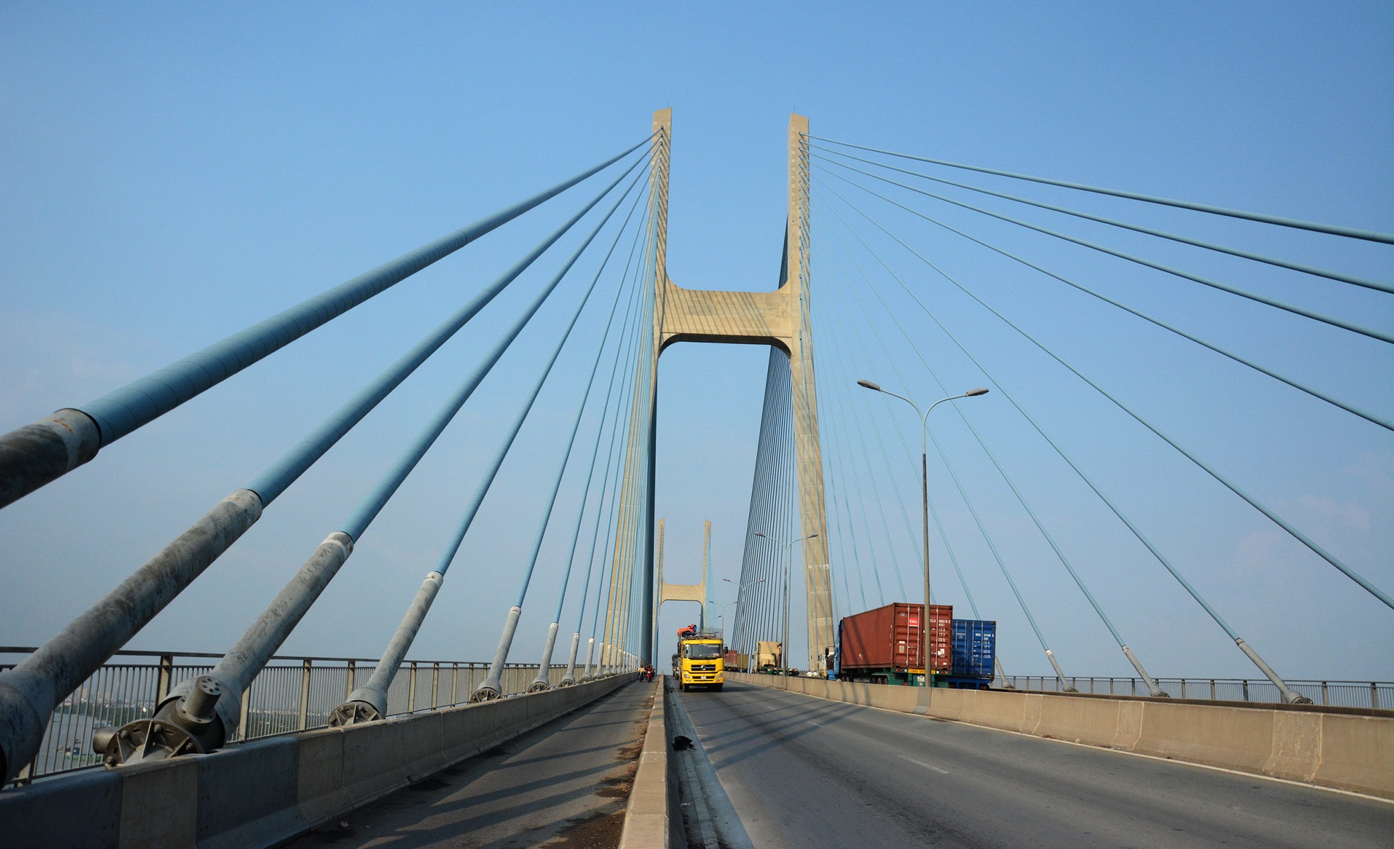 can canh 6 du an BT,  BOT sai pham o TP.HCM anh 2