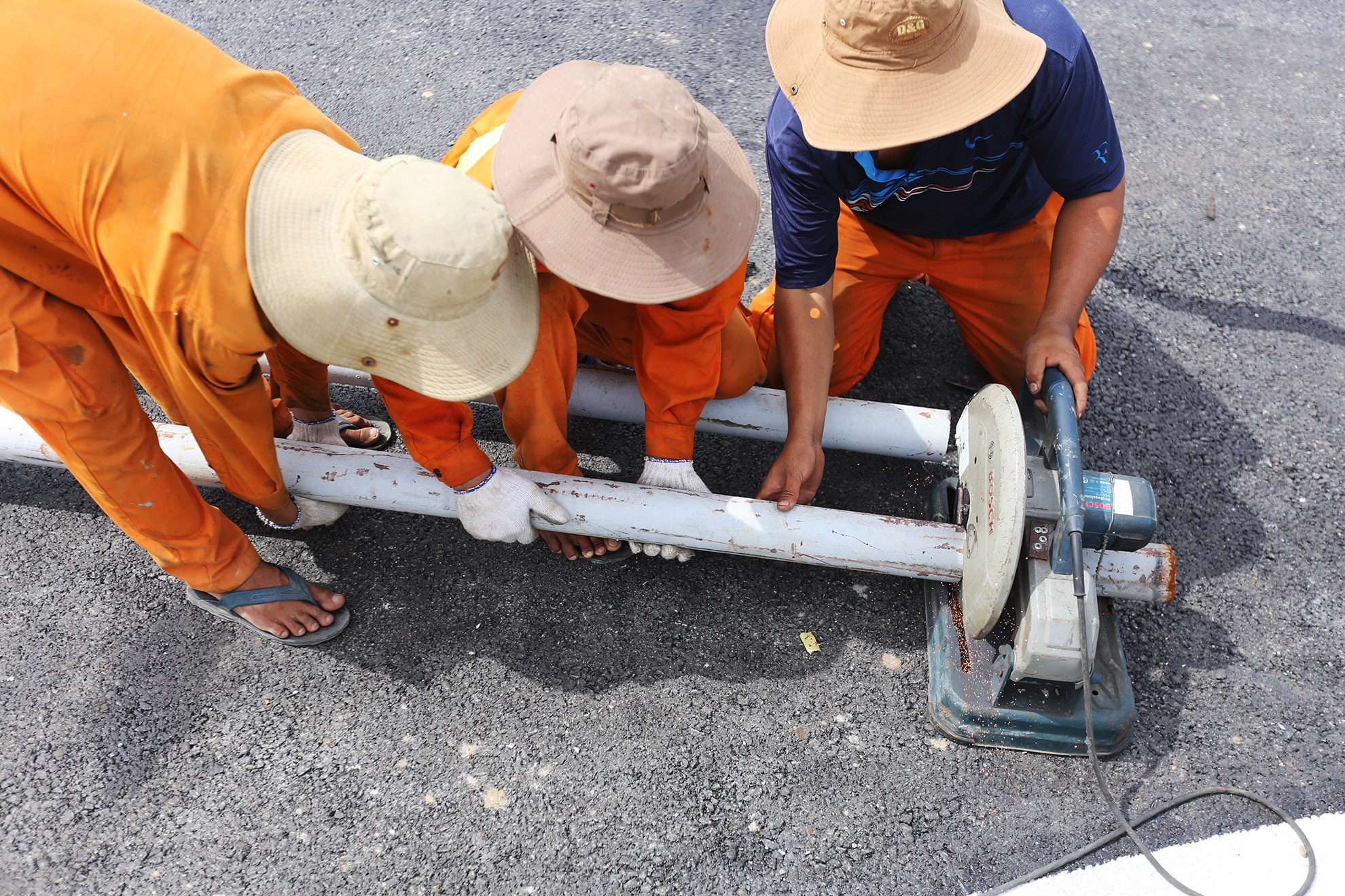 Nhanh cau giai quyet 1/37 diem un tac o Sai Gon anh 7