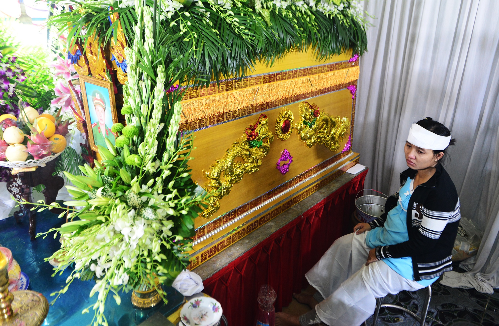 Nguoi vo than tho ben linh cuu chien sy hy sinh kh anh 4