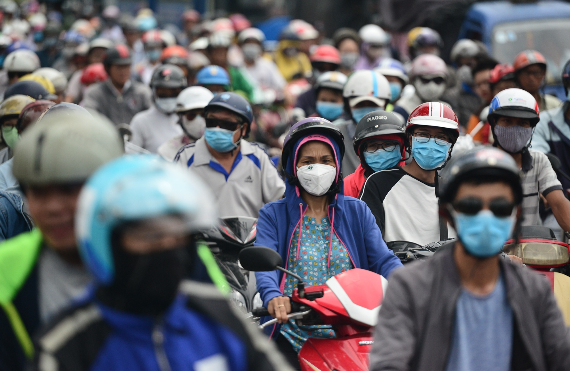 ket xe keo dai do giai toa kiot ben san bay anh 9