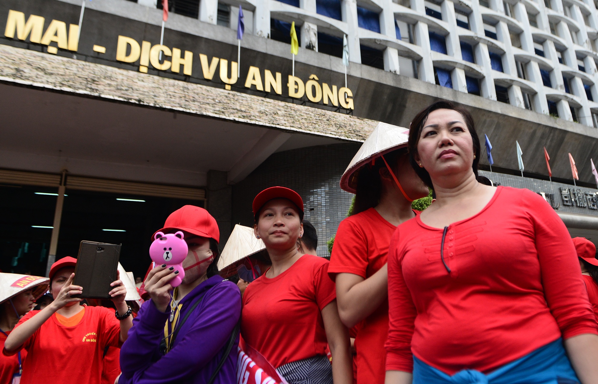 Chu tich UBND quan 5: Cham sua cho la do... chu quan hinh anh