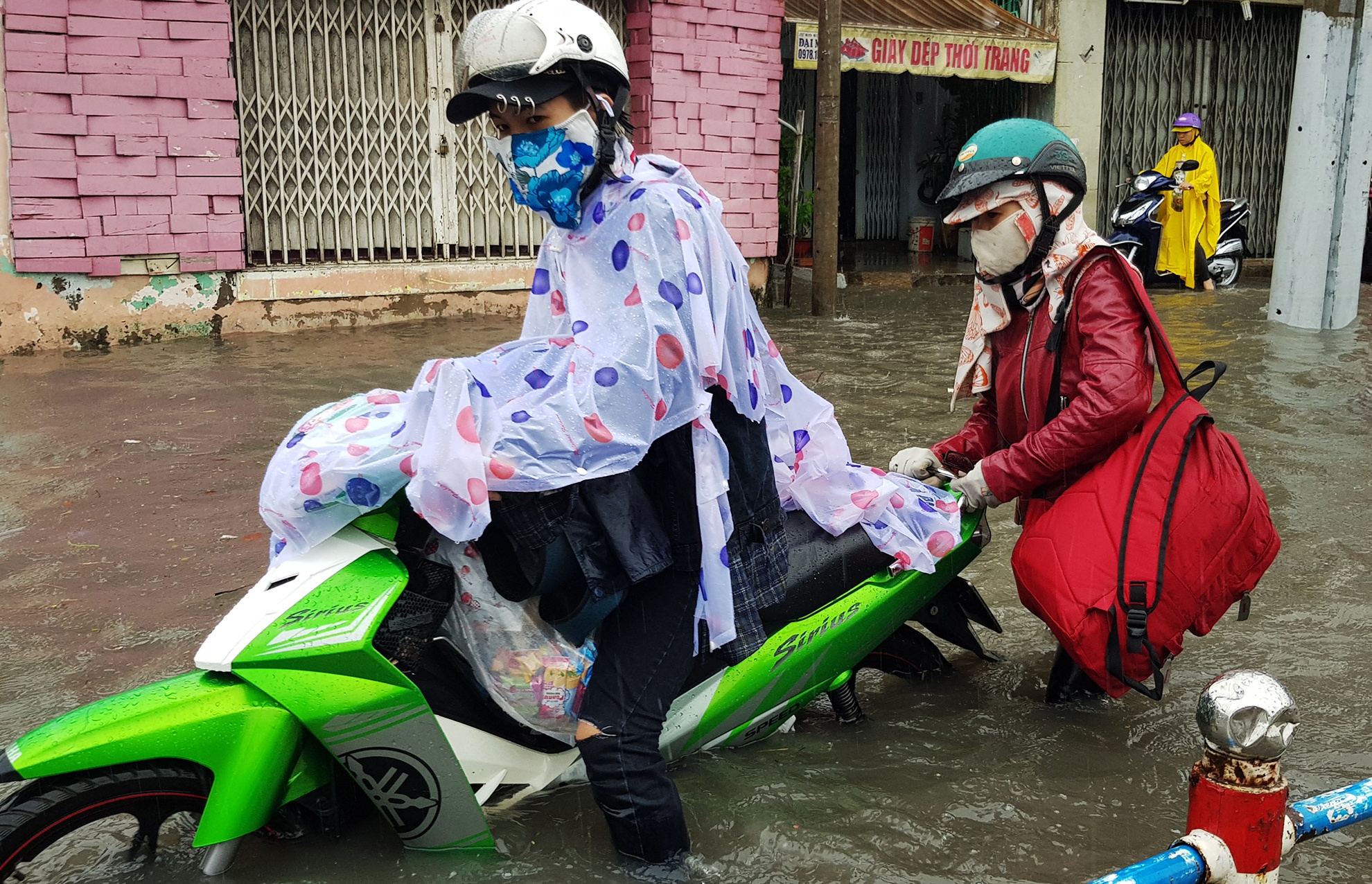 bi bom qua ron ngap o Sai Gon anh 3