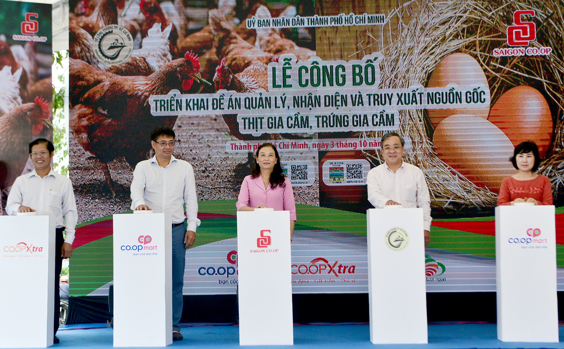 Truy xuat nguon goc trung,  thit gia cam bang dien anh 1