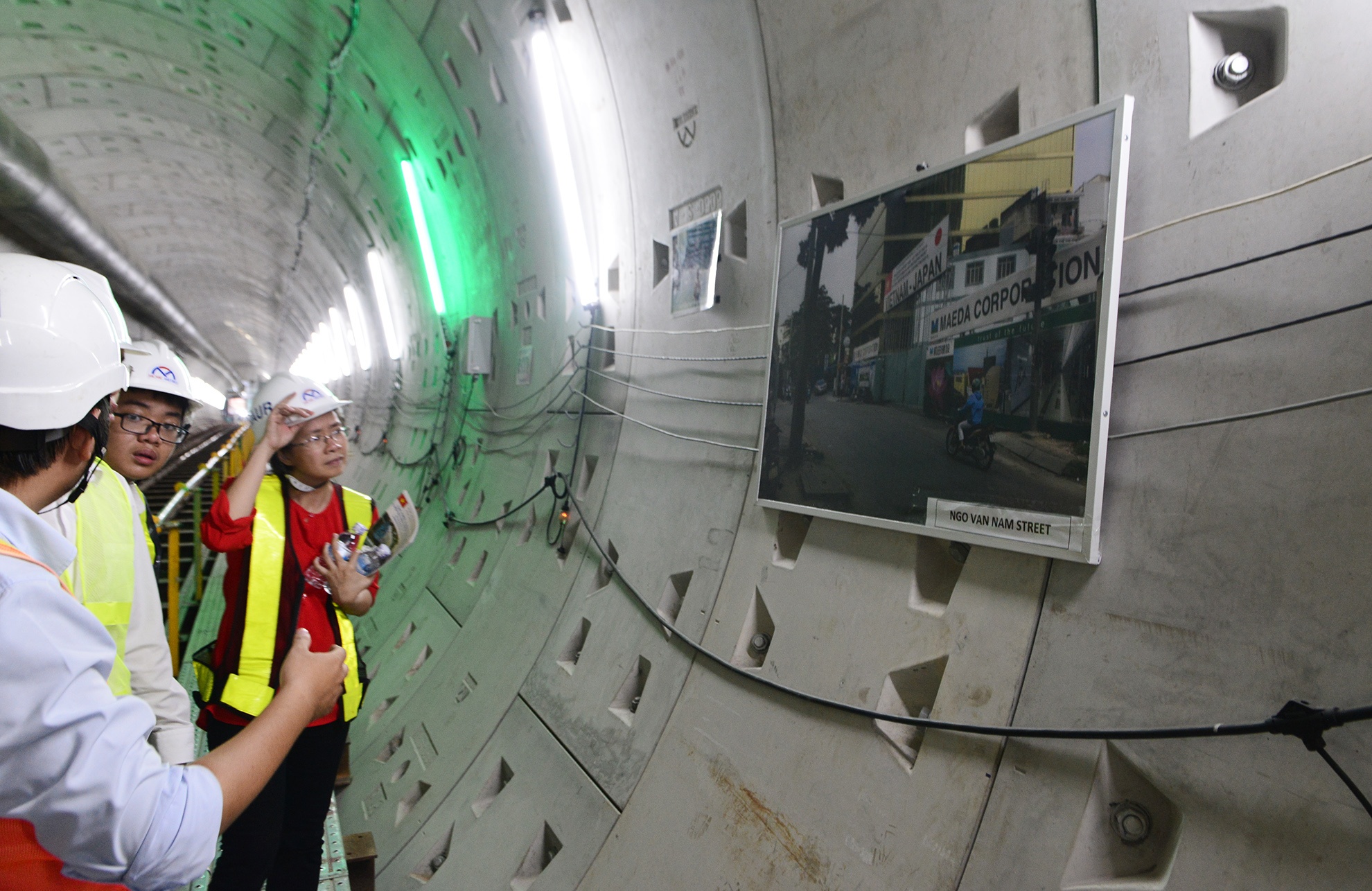 Ben trong duong ham metro o Sai Gon anh 19