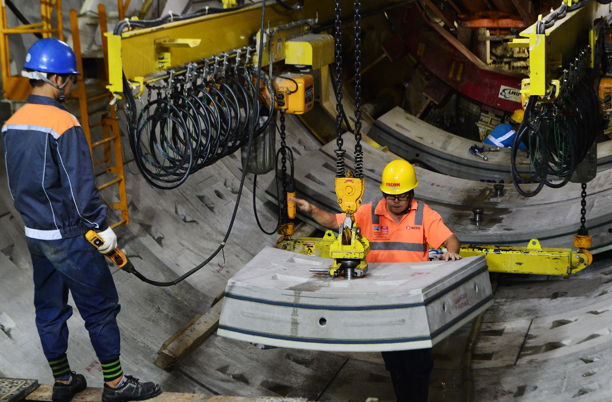 nha thau metro anh 1