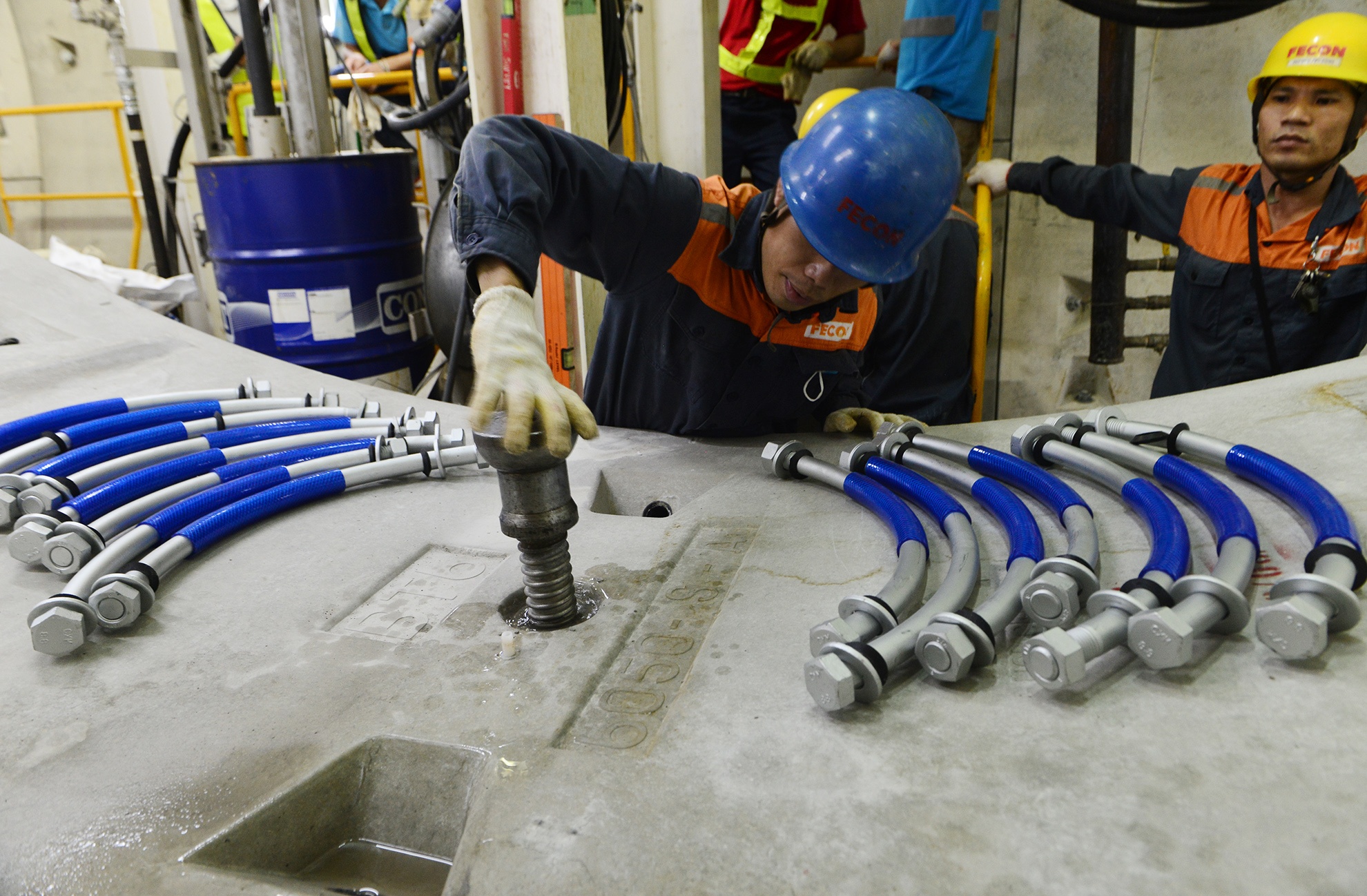 Ben trong duong ham metro o Sai Gon anh 5