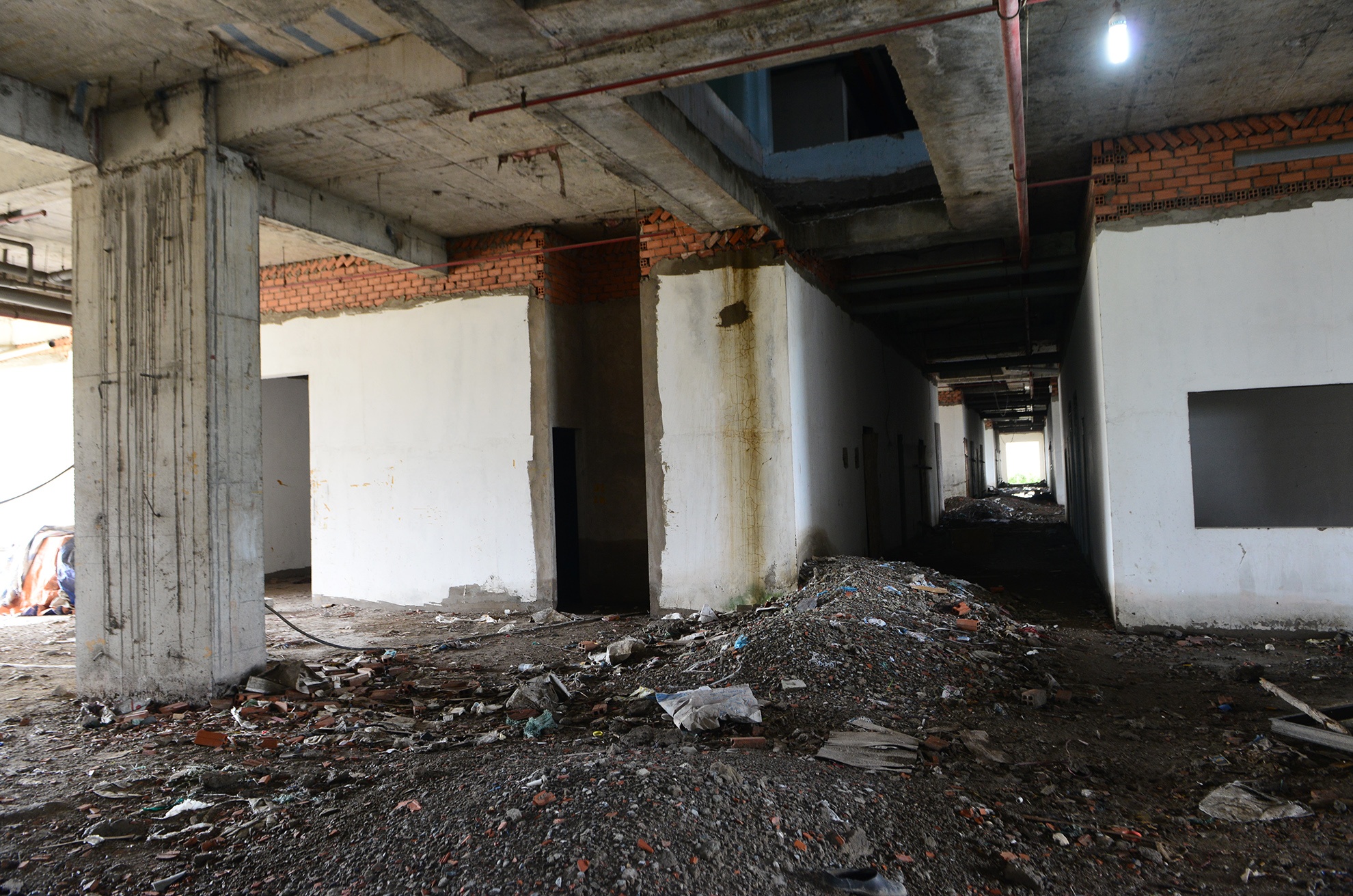 nhung du an bi ngan hang siet no o TP.HCM anh 8