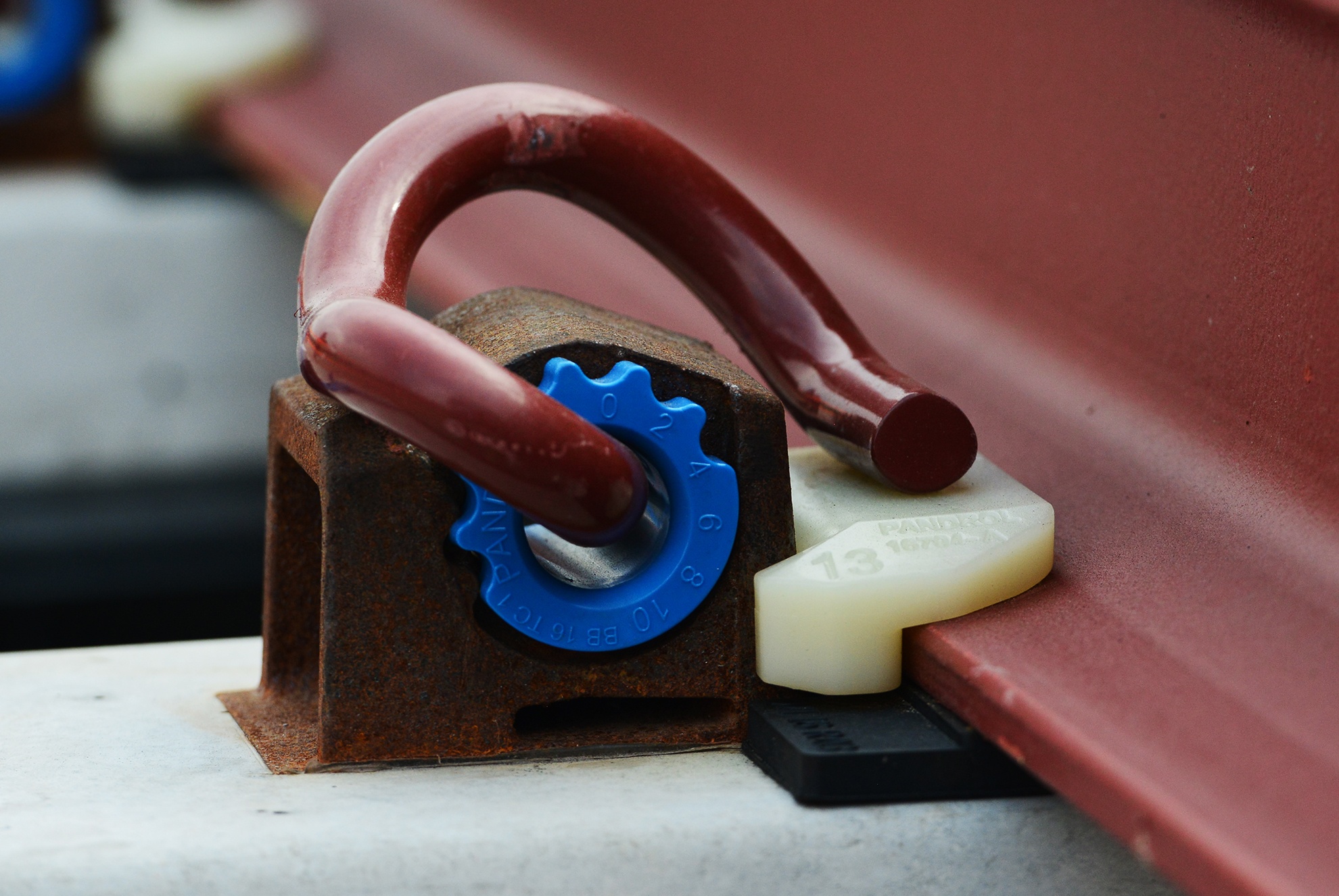 Can canh duong ray tuyen metro dau tien o Sai Gon anh 10