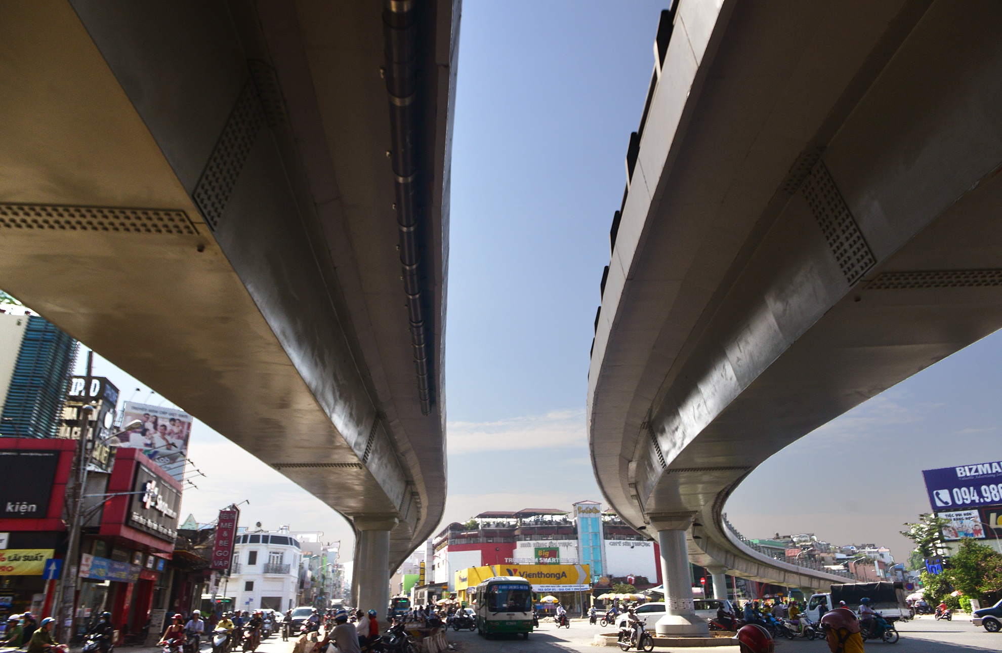 thong xe nhanh con lai cau vuot nga 6 Go Vap anh 7