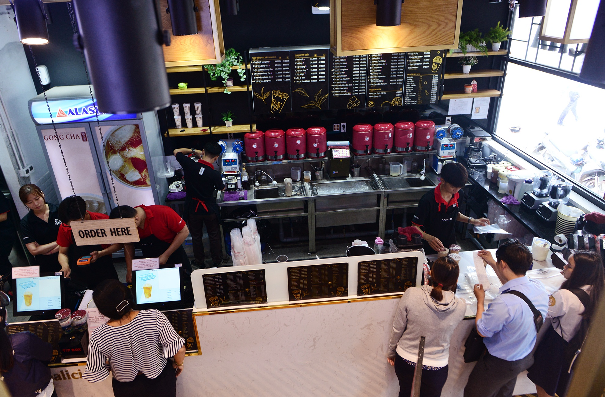 Thuan Kieu Plaza lot xac ngoan muc anh 12