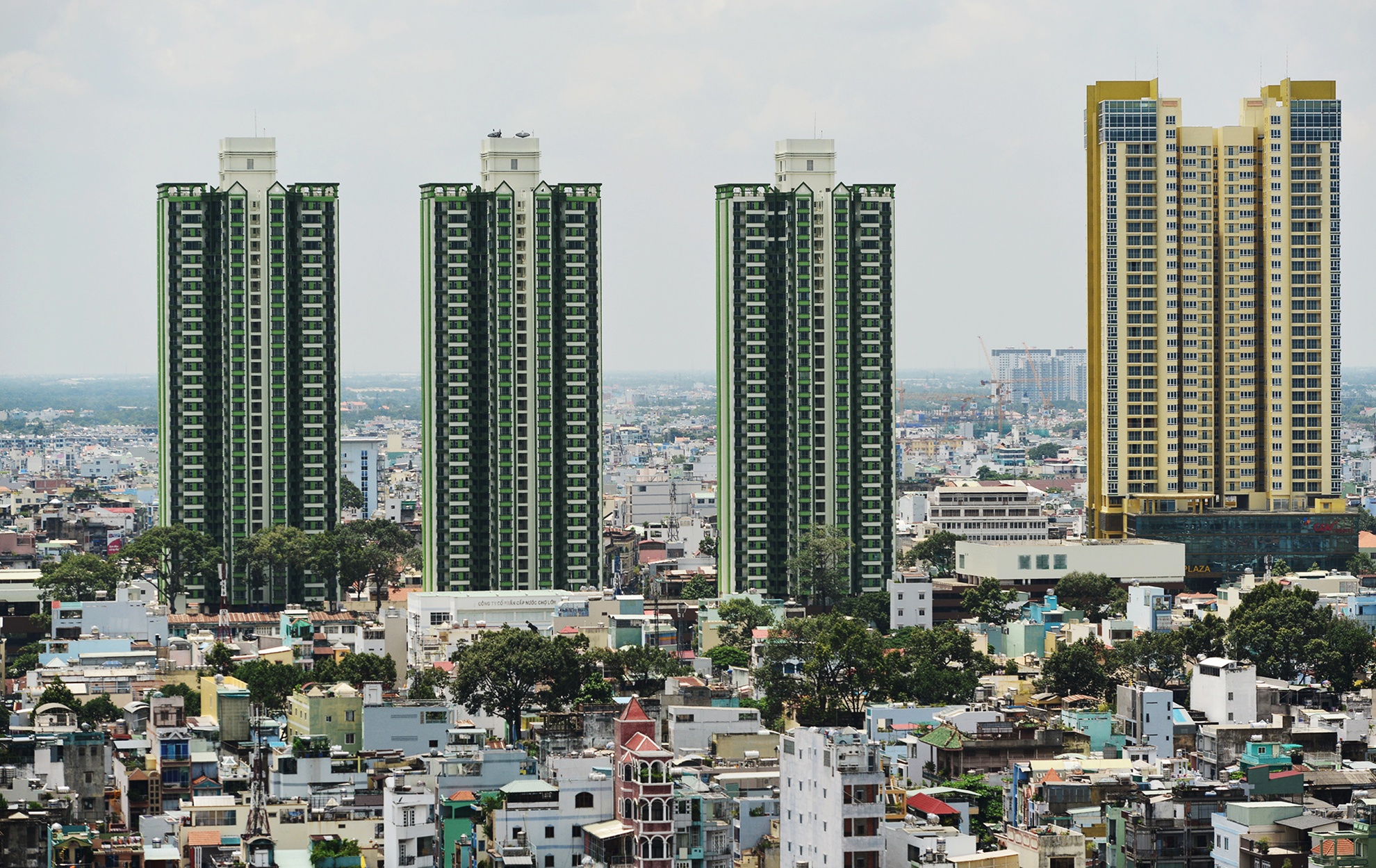 Thuan Kieu Plaza lot xac ngoan muc anh 1