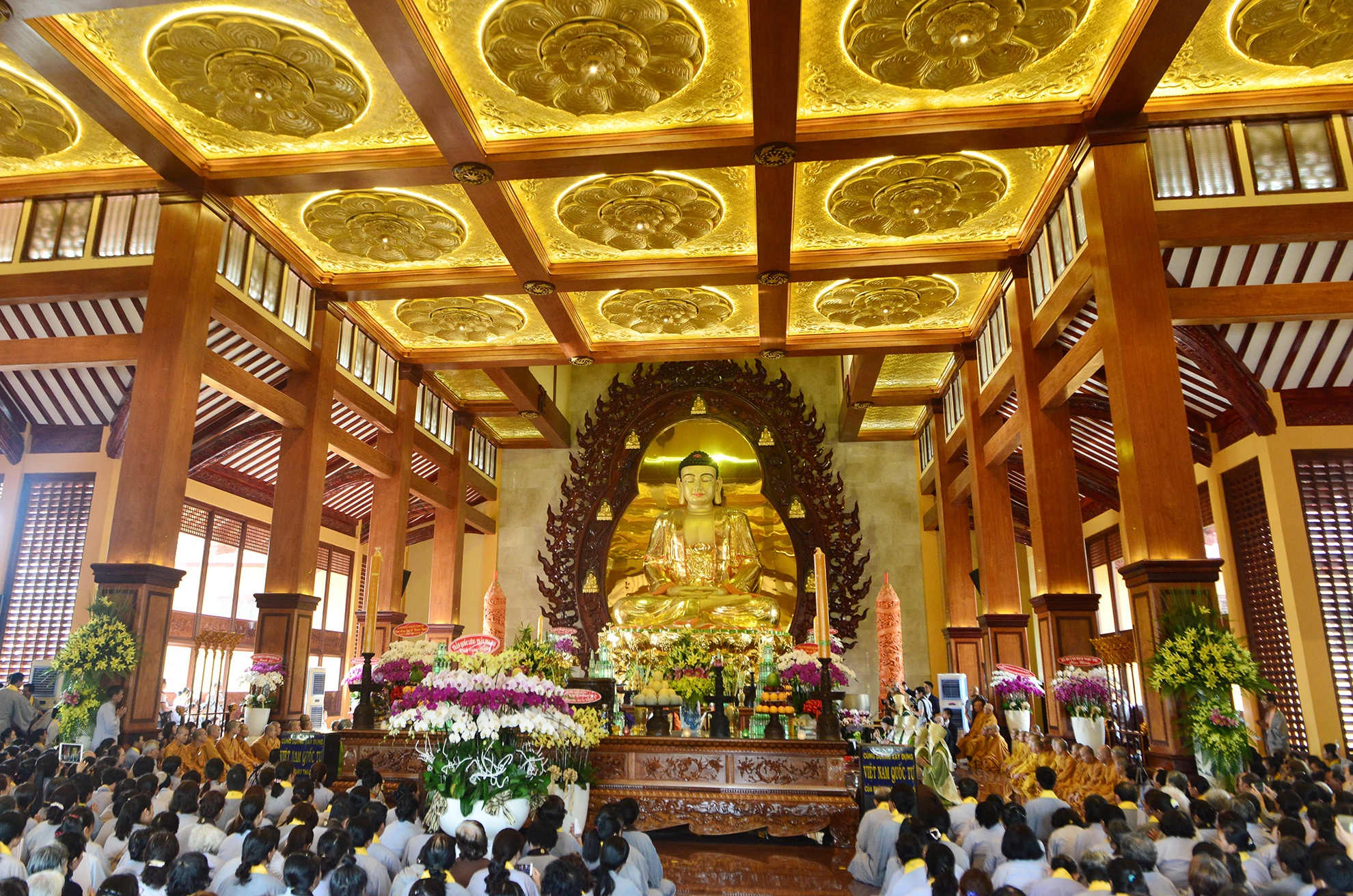 Ben trong Viet Nam Quoc tu vua duoc khanh thanh o TP.HCM hinh anh