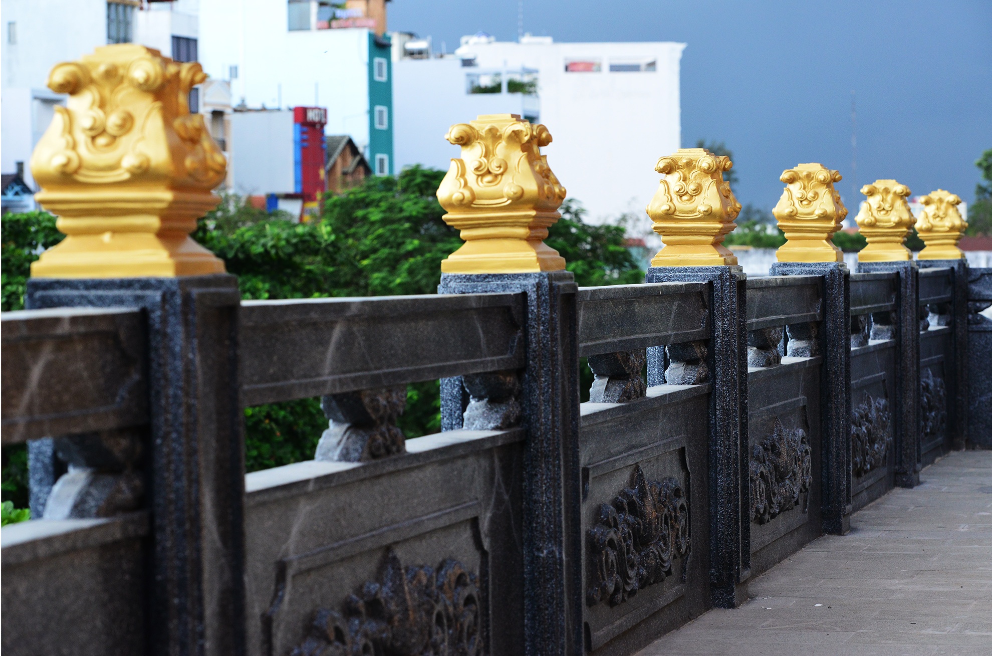 khanh thanh Viet Nam Quoc tu anh 10