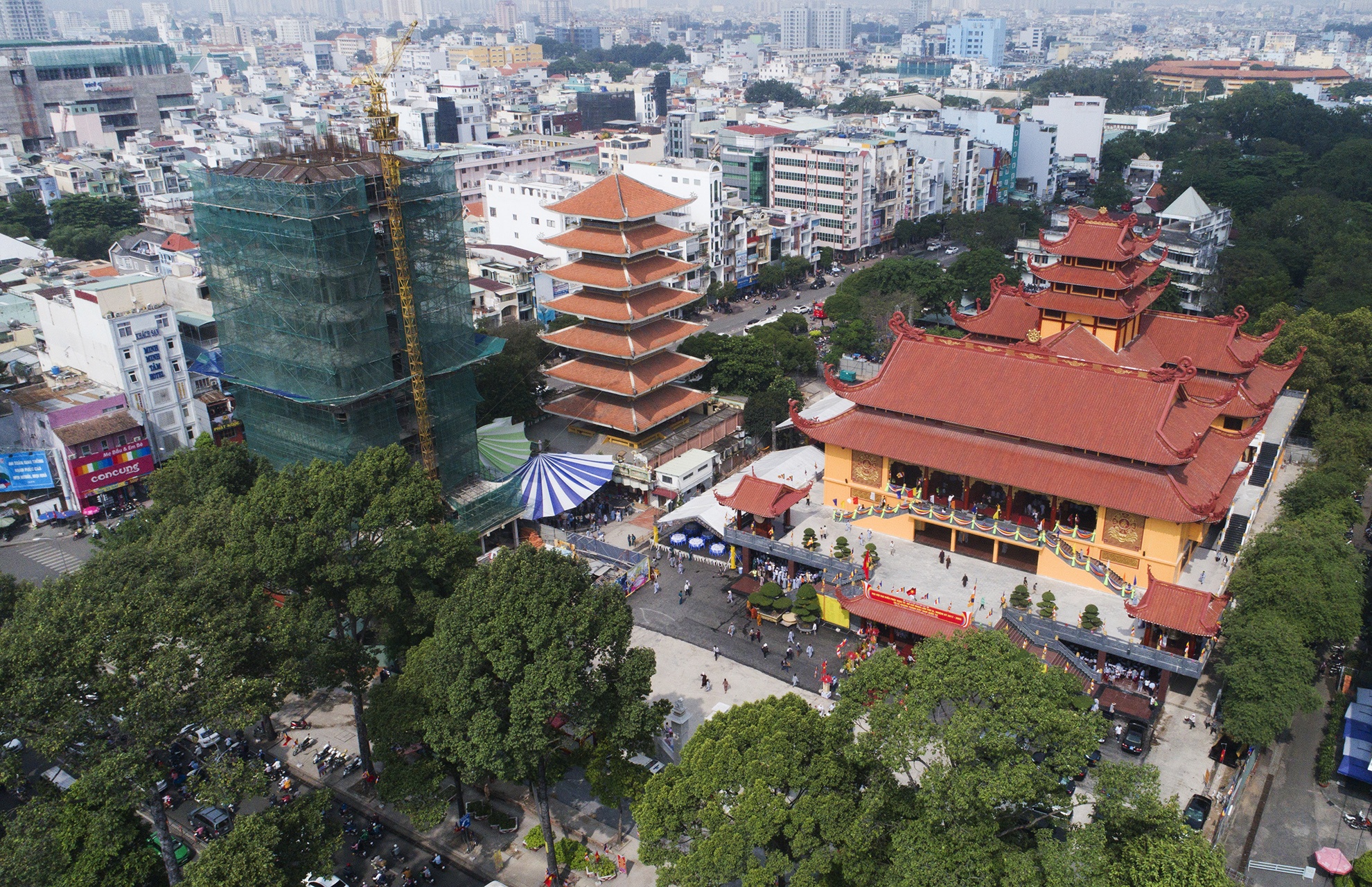 khanh thanh Viet Nam Quoc tu anh 1