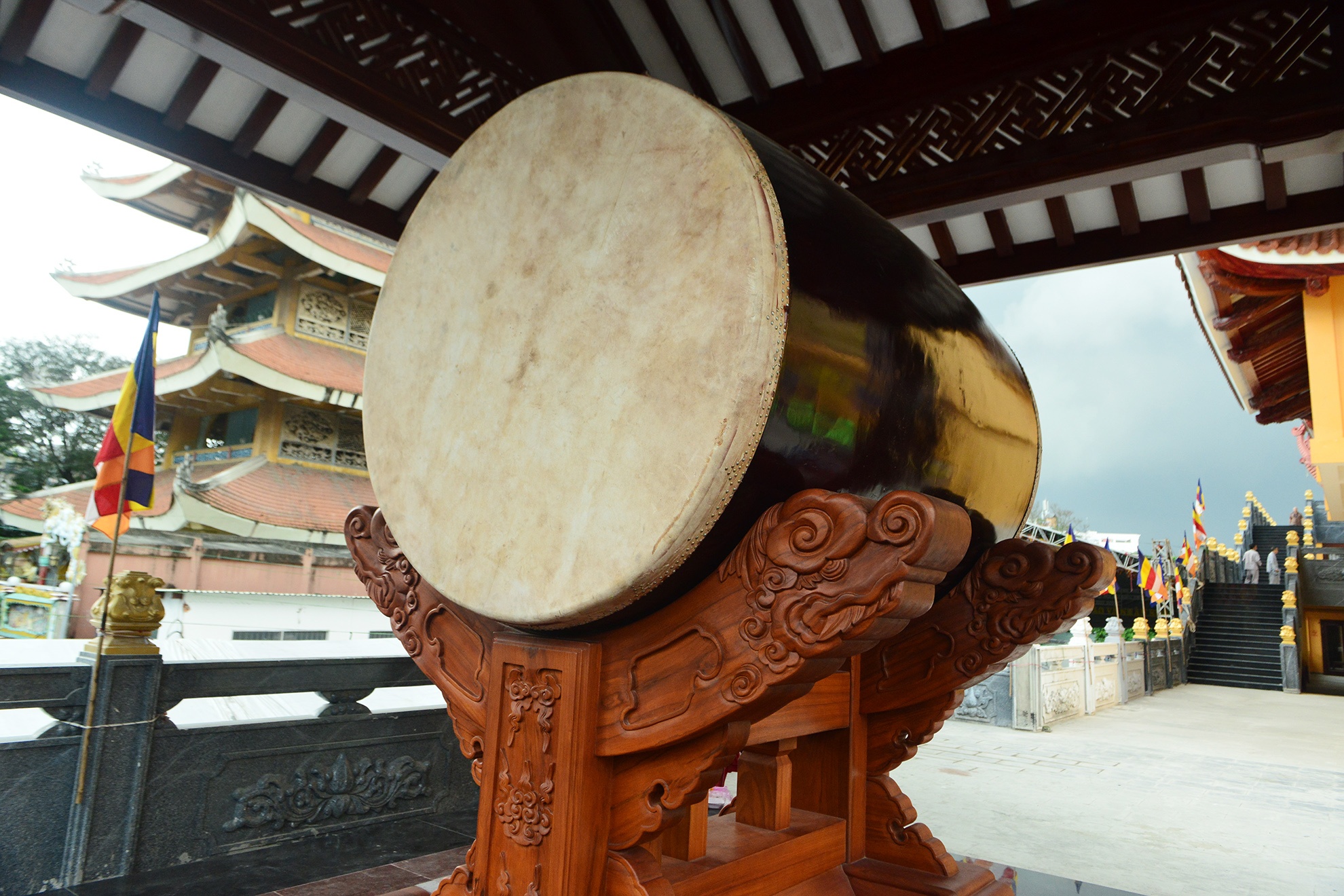 khanh thanh Viet Nam Quoc tu anh 8