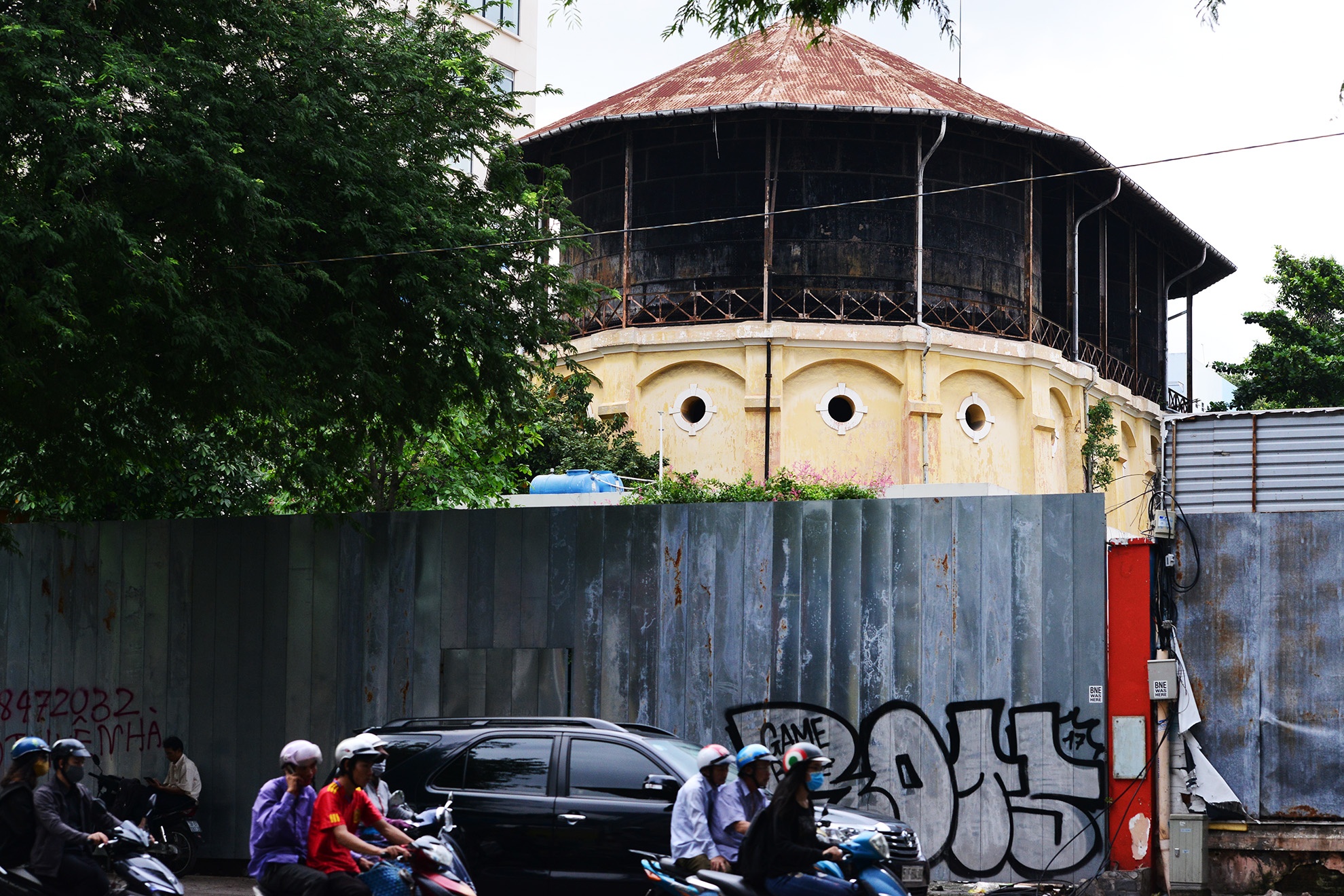 Hien trang lo dat vang 8.300 m2 ben ho Con Rua o Sai Gon hinh anh