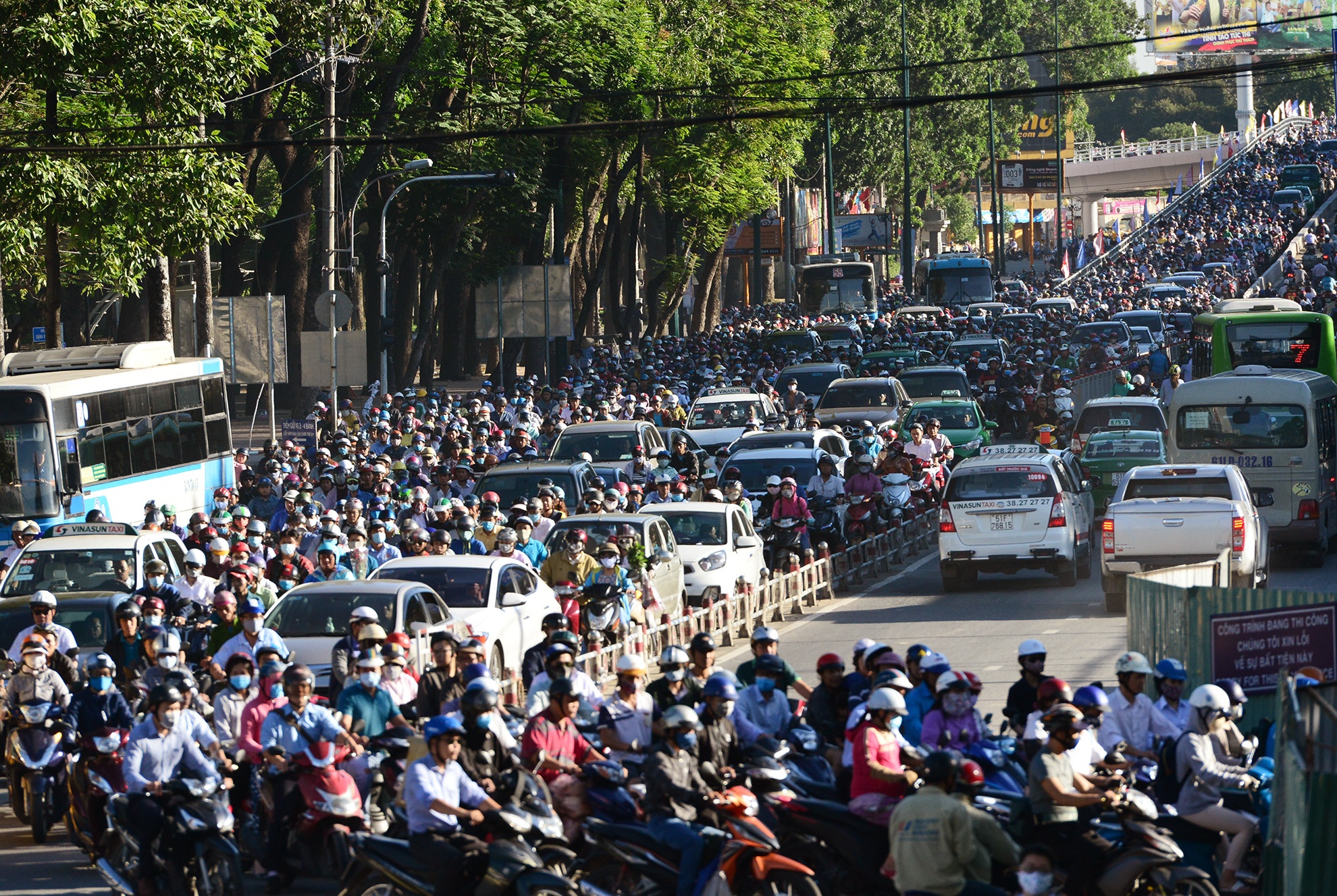 Duong Hoang Minh Giam ket cung khi thong xe nhanh cau moi hinh anh