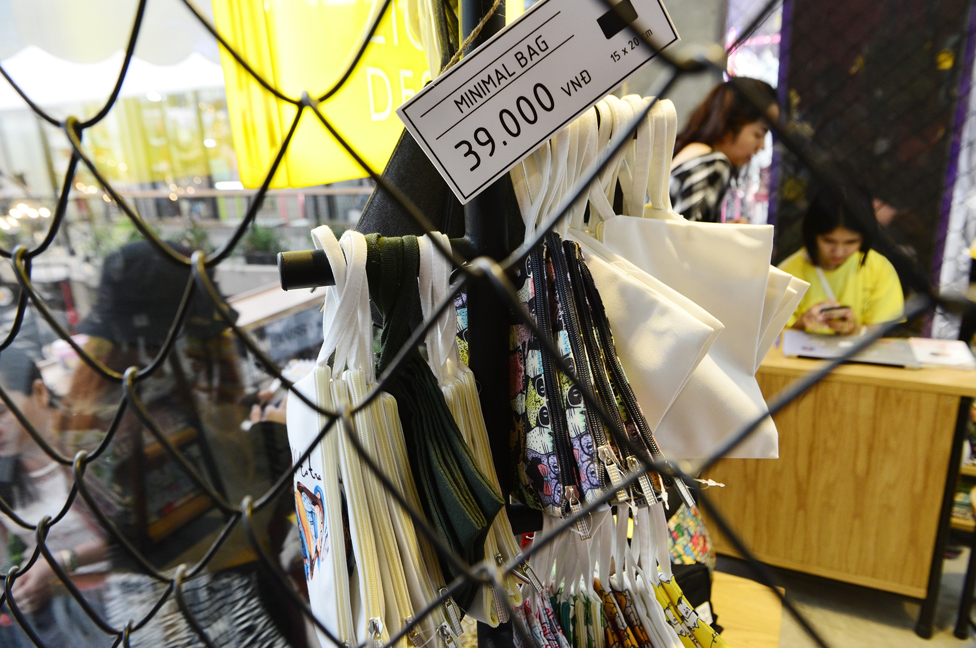 Khu mua sam,  am thuc 15 ty dong cua dien vien Midu anh 15