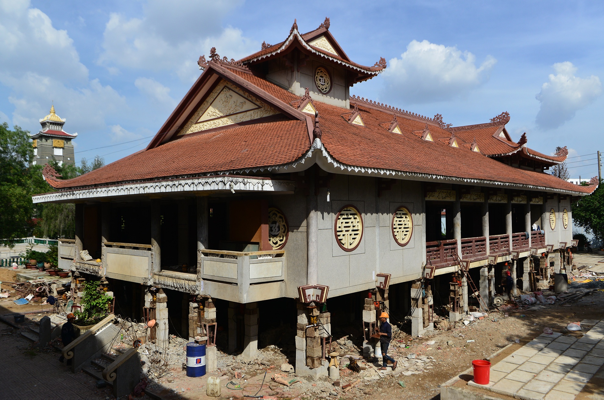 "Than den" nang giang duong chua nang 2.000 tan o anh 1