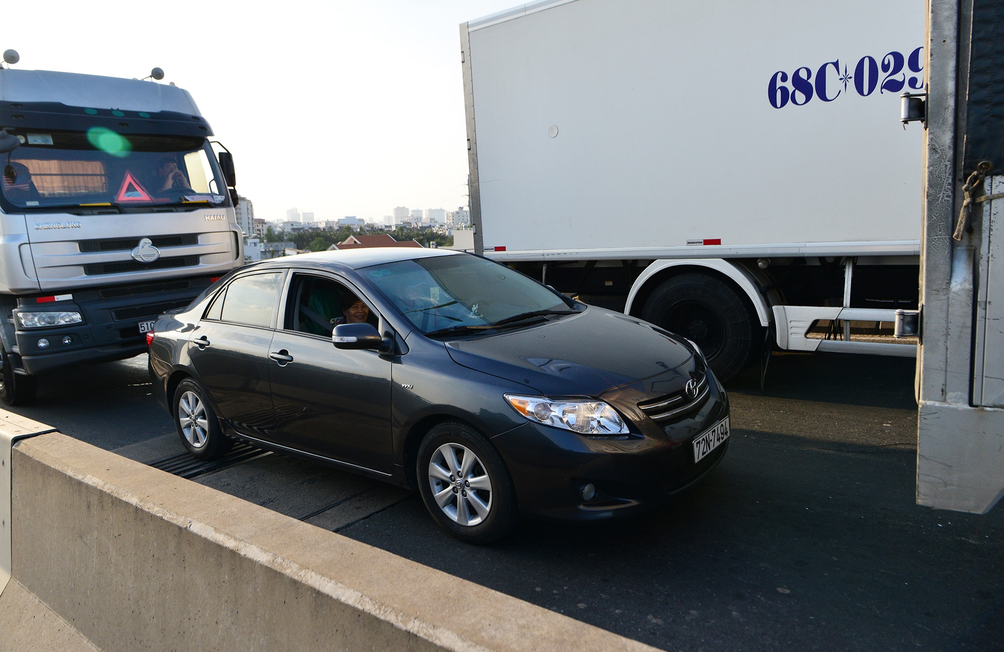 Toa canh giao thong vao cang Cat Lai anh 6