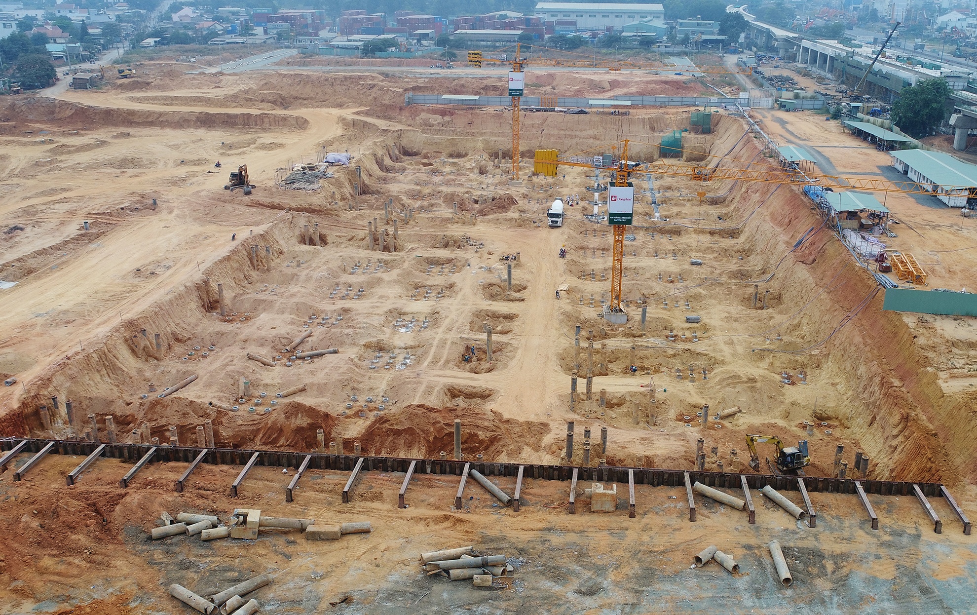 Ben xe Mien Dong cham tien do anh 2