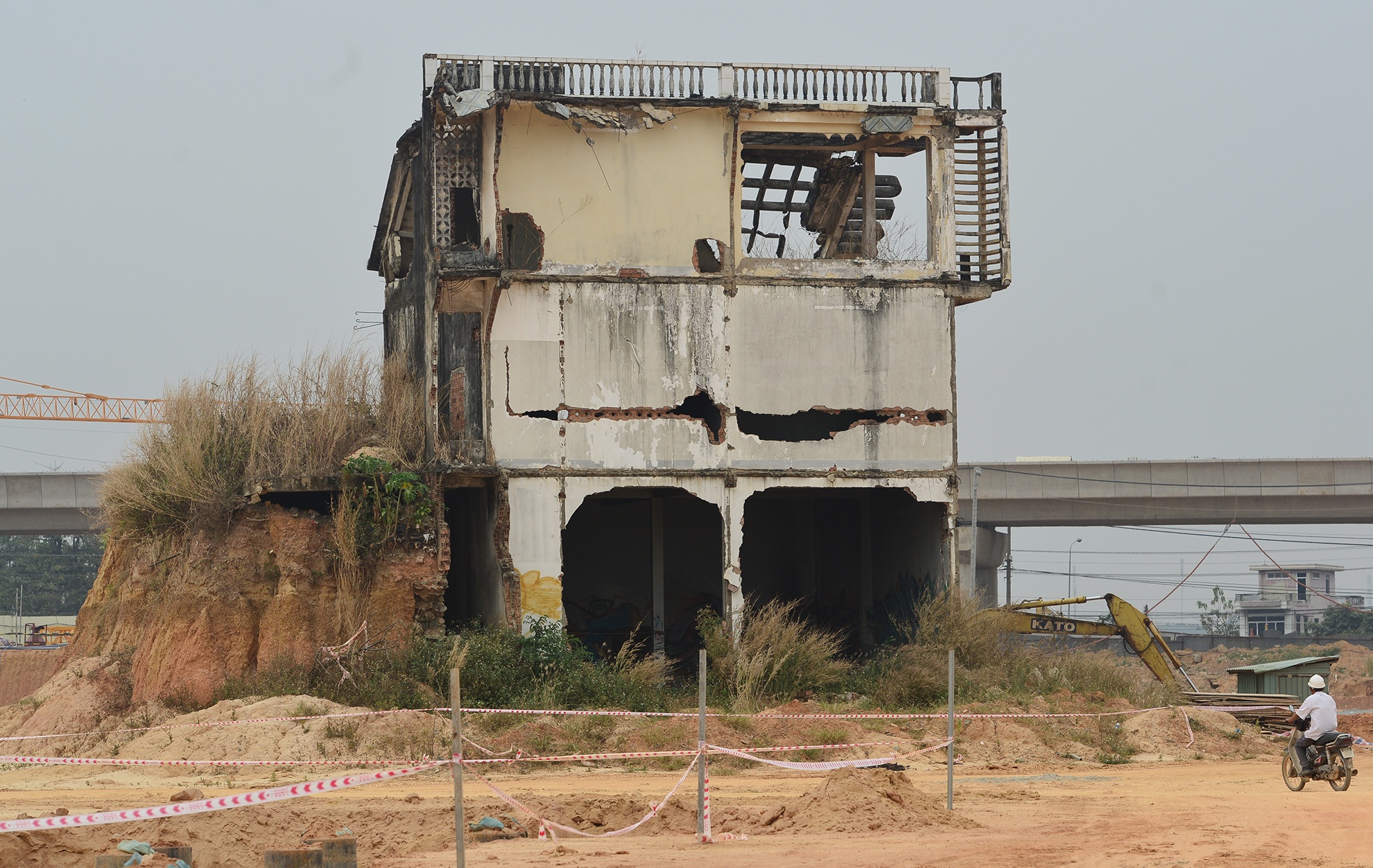 Can nha nam giua du an 4.000 ty o Sai Gon hinh anh