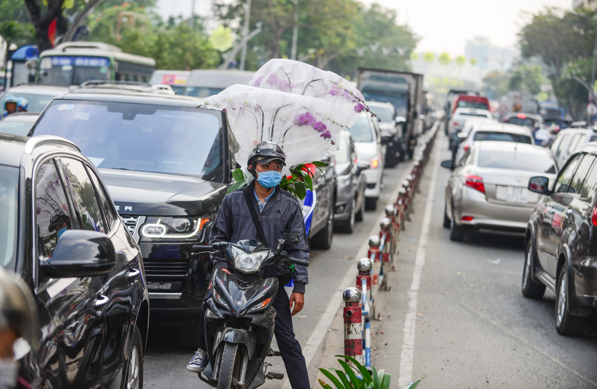 nhieu tuyen duong o Sai Gon ket xe dip can Tet anh 13