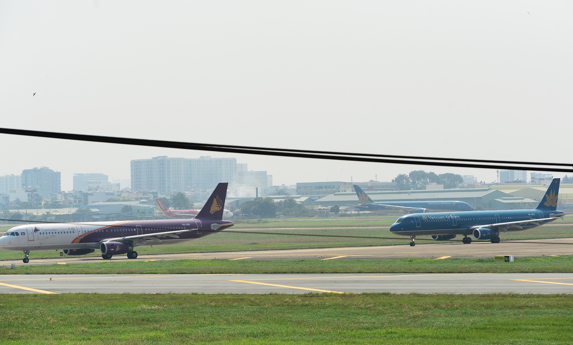 may bay dung cho cat canh o san bay Tan Son Nhat anh 7