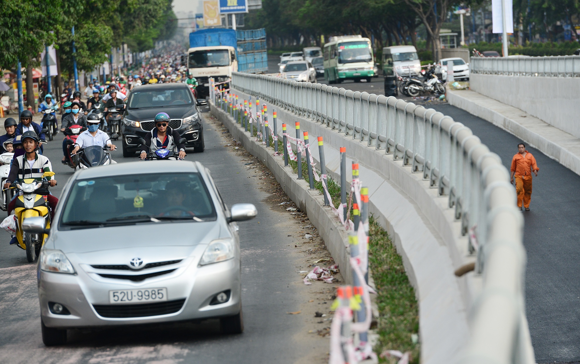 Thong xe ham chui nut giao thong 3 tang An Suong anh 11