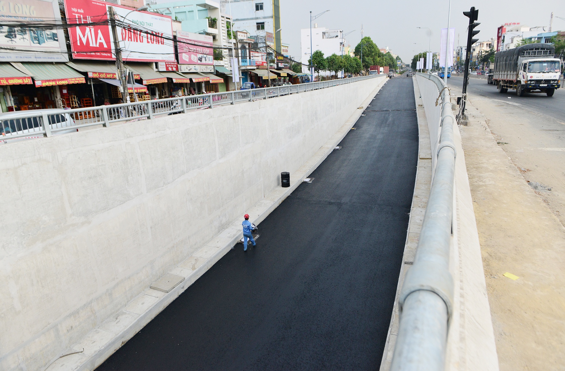 Thong xe ham chui nut giao thong 3 tang An Suong anh 8