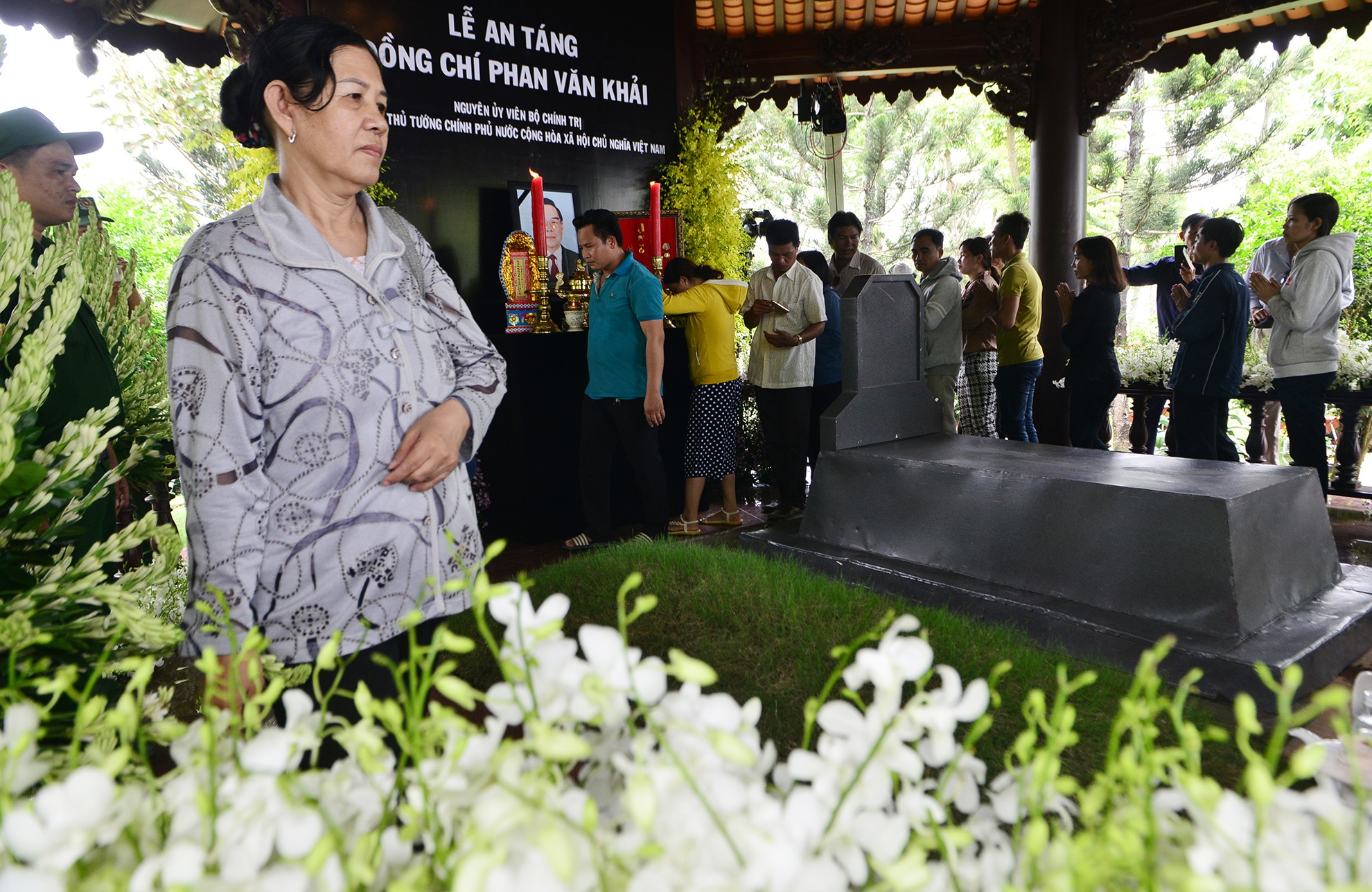 thap nhang tien nguyen Thu tuong Phan Van Khai anh 8