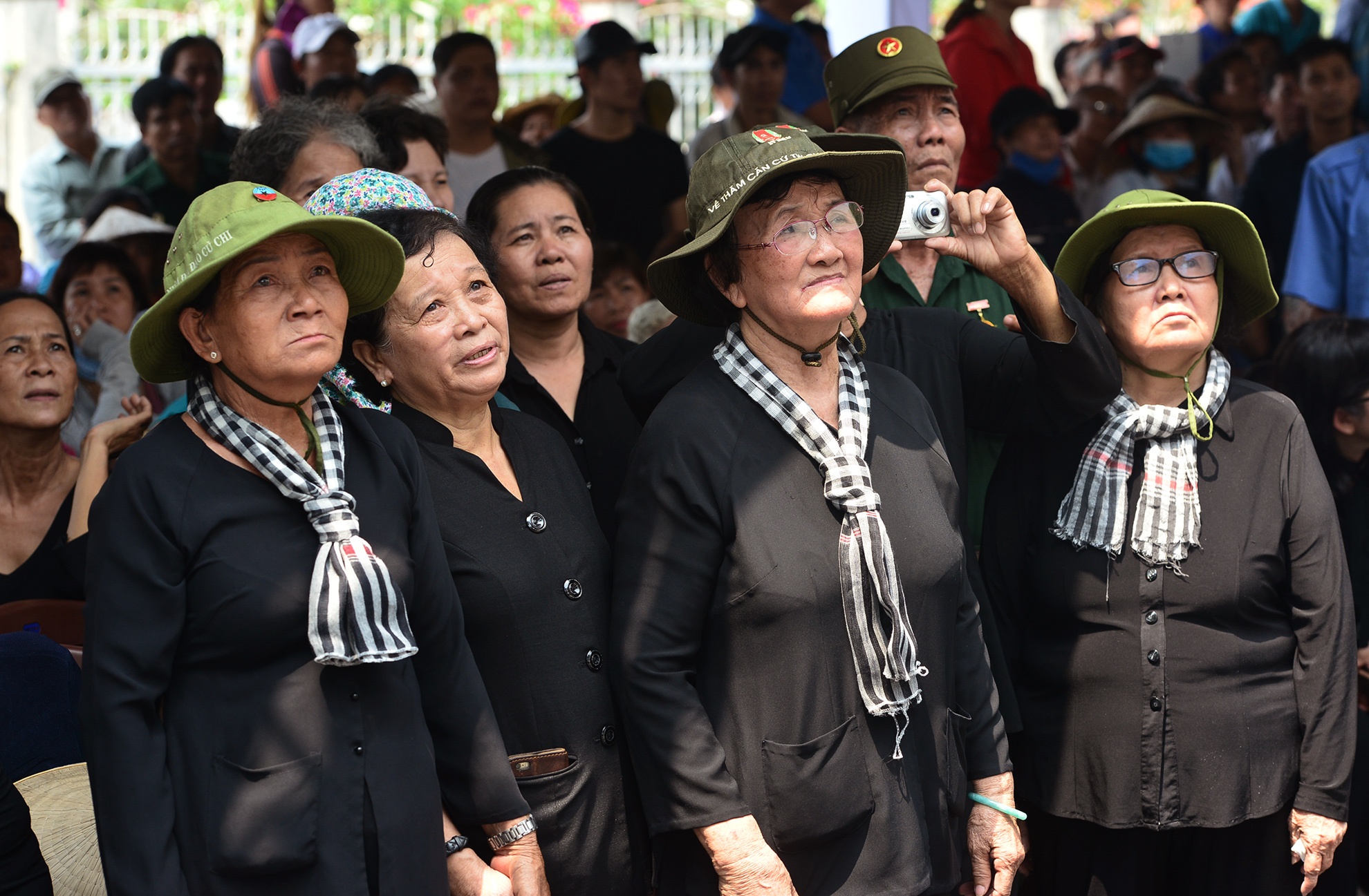thap nhang tien nguyen Thu tuong Phan Van Khai anh 4