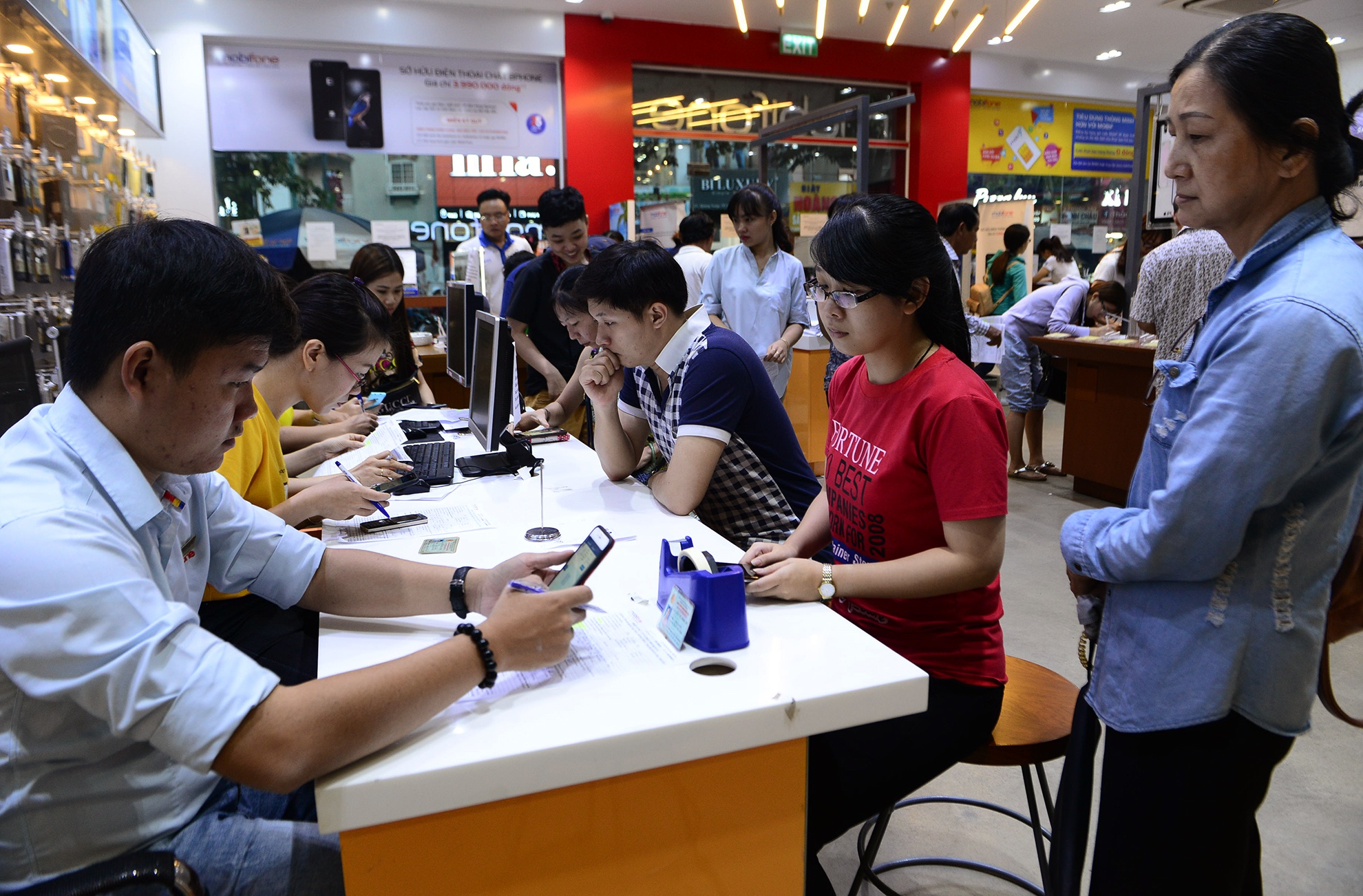 Do xo di bo sung thong tin thue bao di dong anh 11