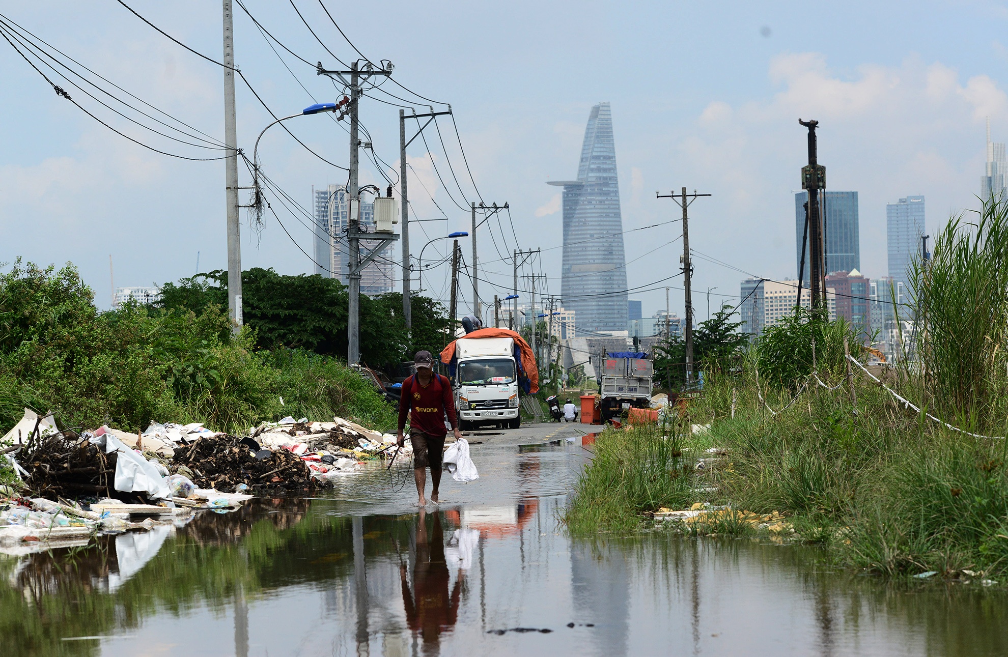 Nhung cu dan con bam tru o manh dat Thu Thiem anh 2