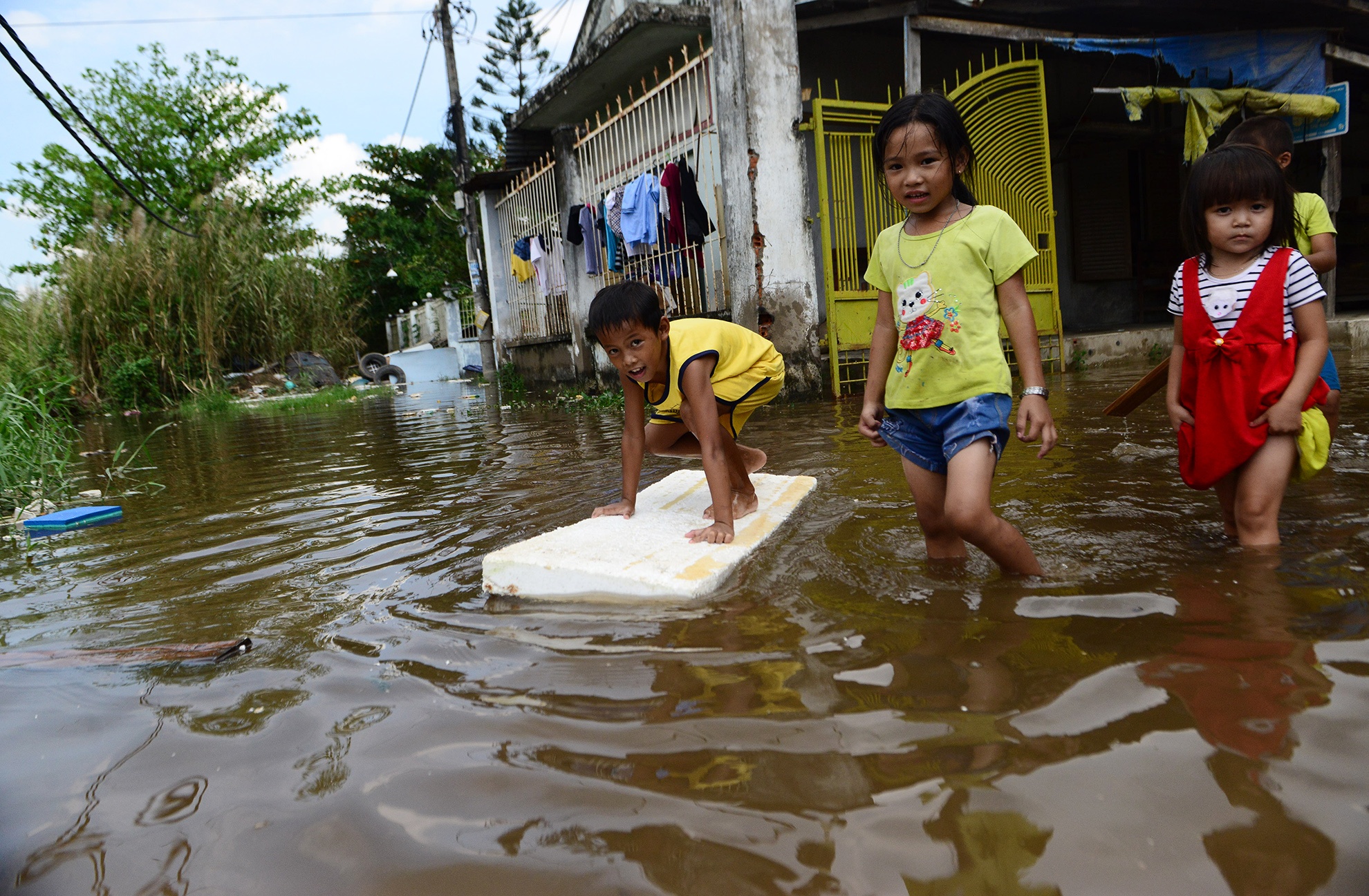 Nhung cu dan con bam tru o manh dat Thu Thiem anh 10