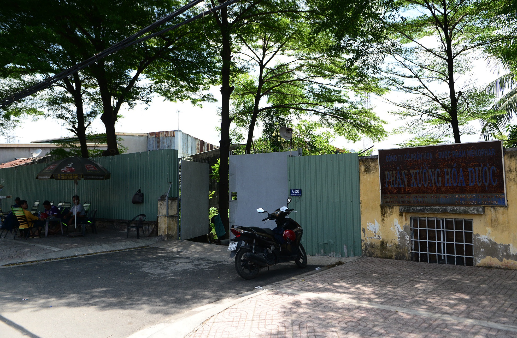 4 khu dat bo hoang ben duong Kinh Duong Vuong anh 10