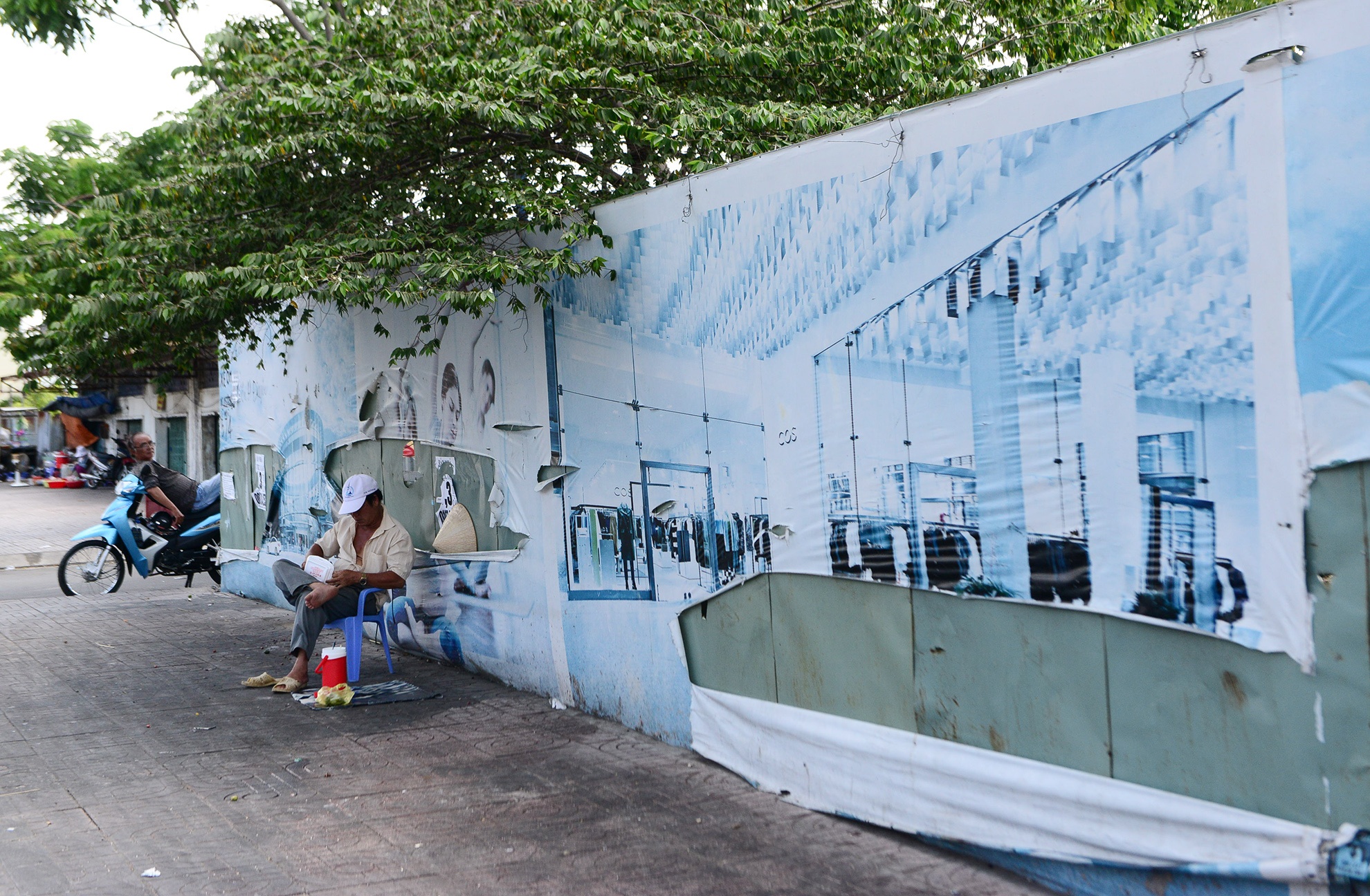 4 khu dat bo hoang ben duong Kinh Duong Vuong anh 4