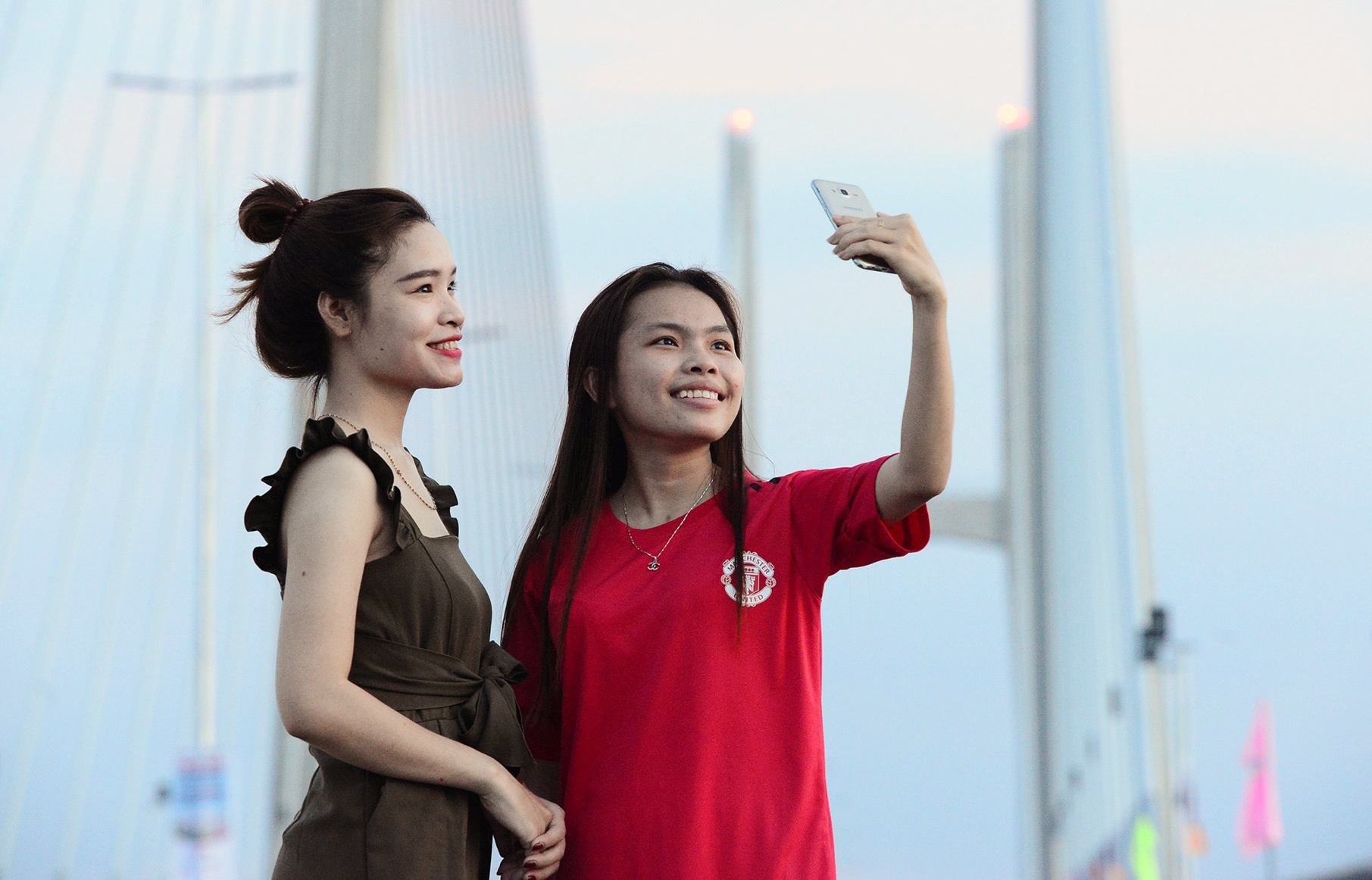 Thong xe cau moi Cao Lanh bac qua song Tien anh 9