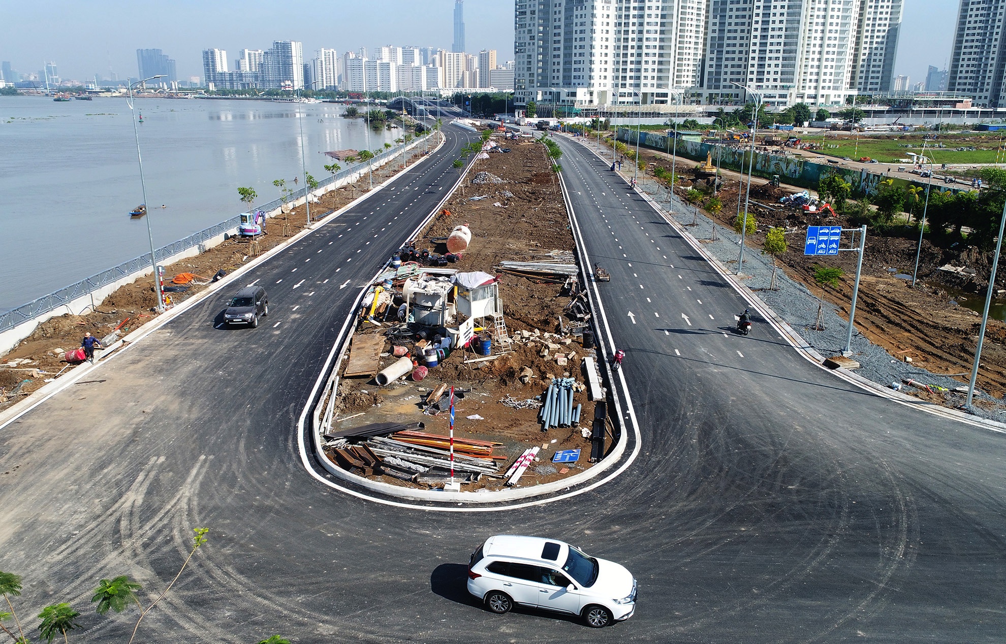 thong xe dao cau 500 ty bac qua dao Kim Cuong anh 4